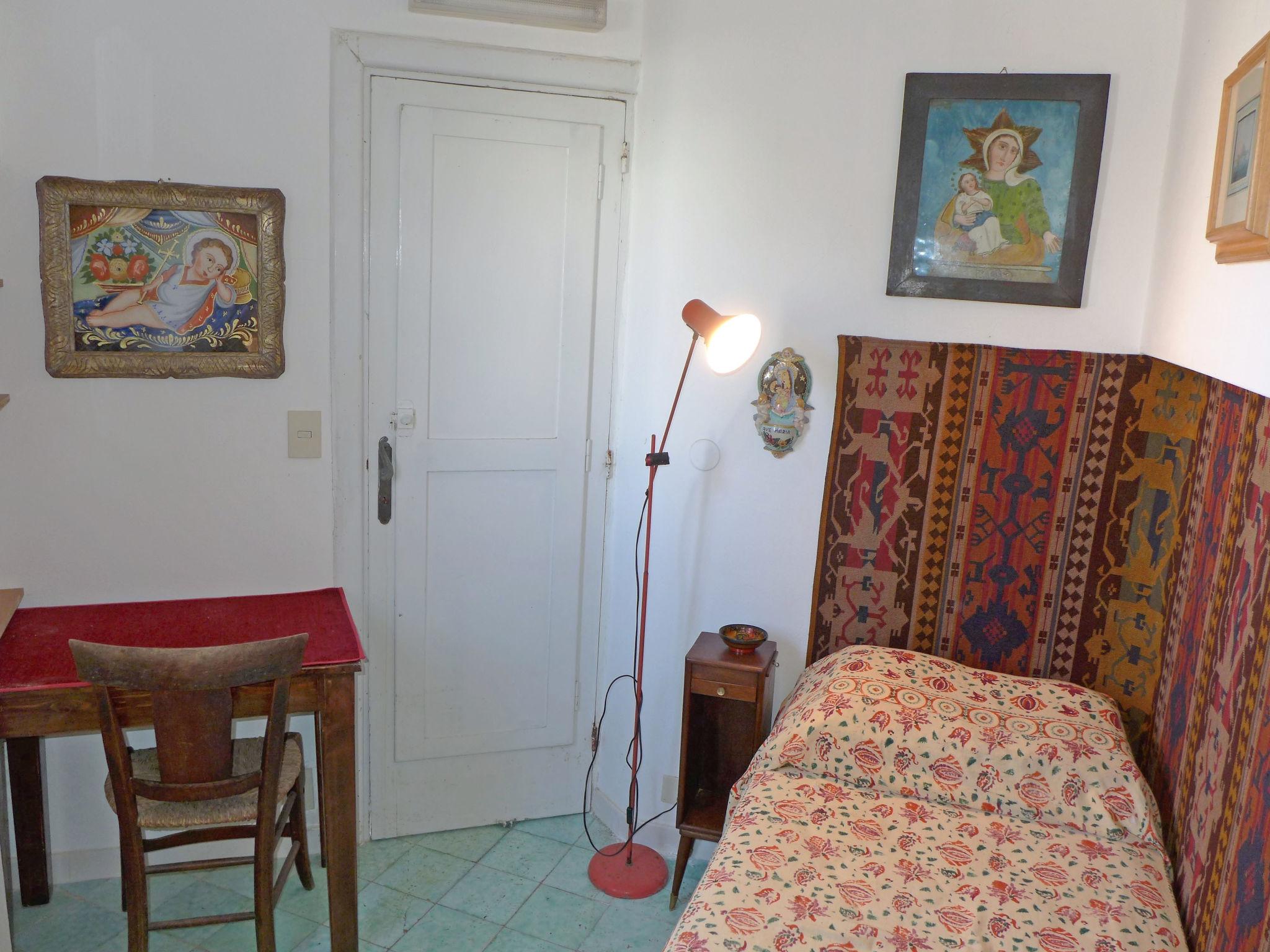 Photo 11 - 2 bedroom Apartment in Ischia with terrace