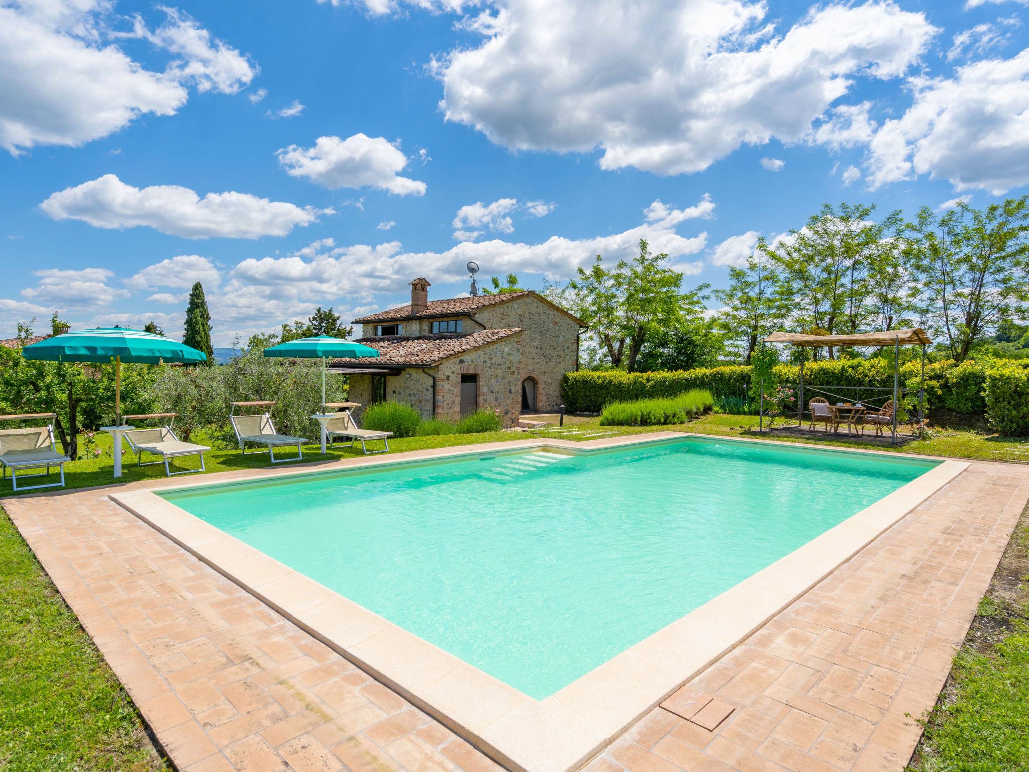 Foto 29 - Casa con 3 camere da letto a San Gimignano con piscina privata e giardino