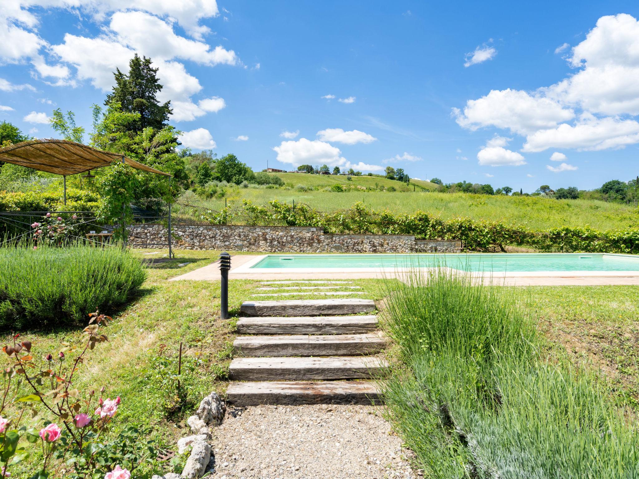 Foto 21 - Casa de 3 quartos em San Gimignano com piscina privada e jardim