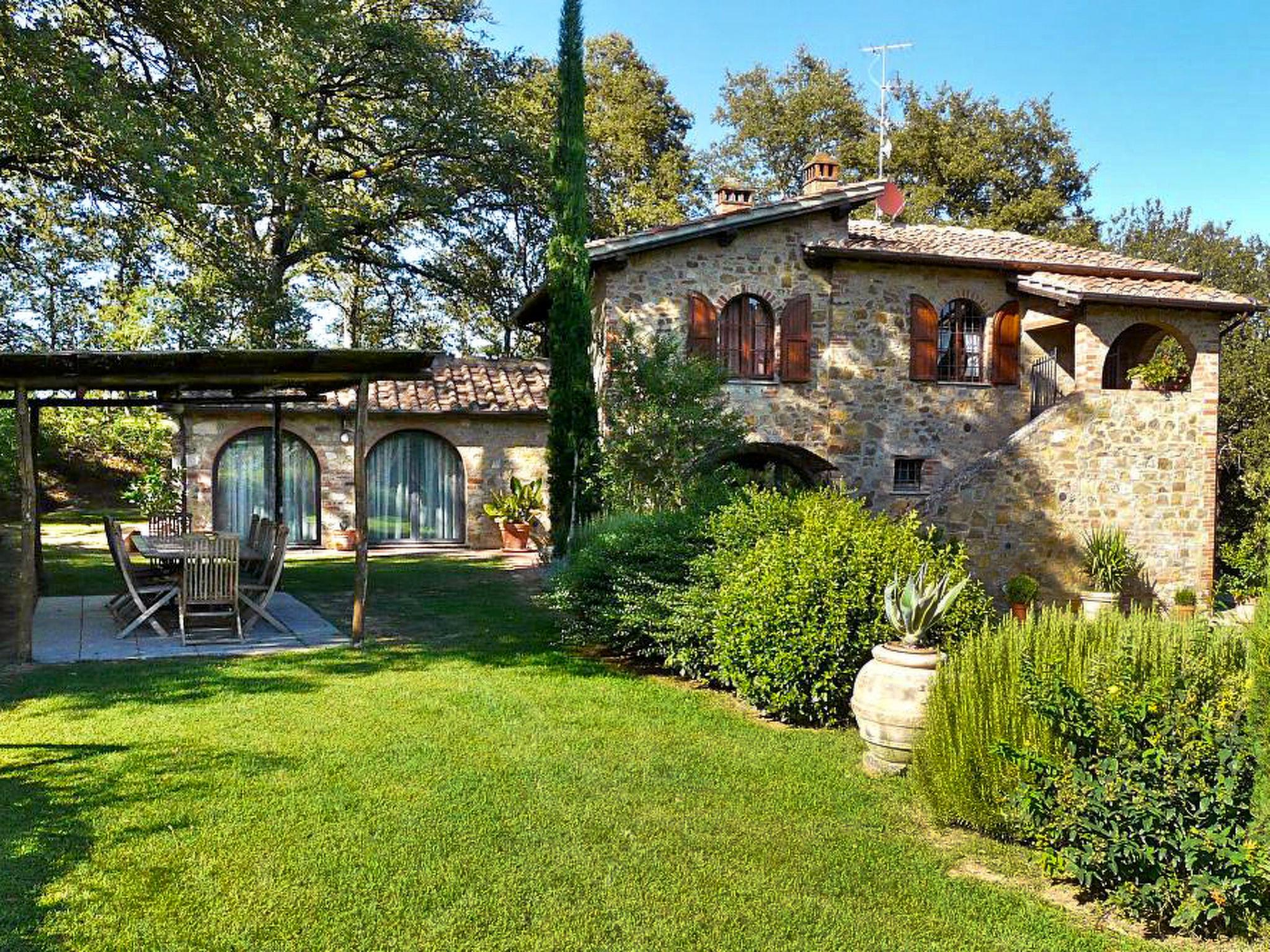 Foto 49 - Casa de 5 quartos em Lucignano com piscina privada e jardim
