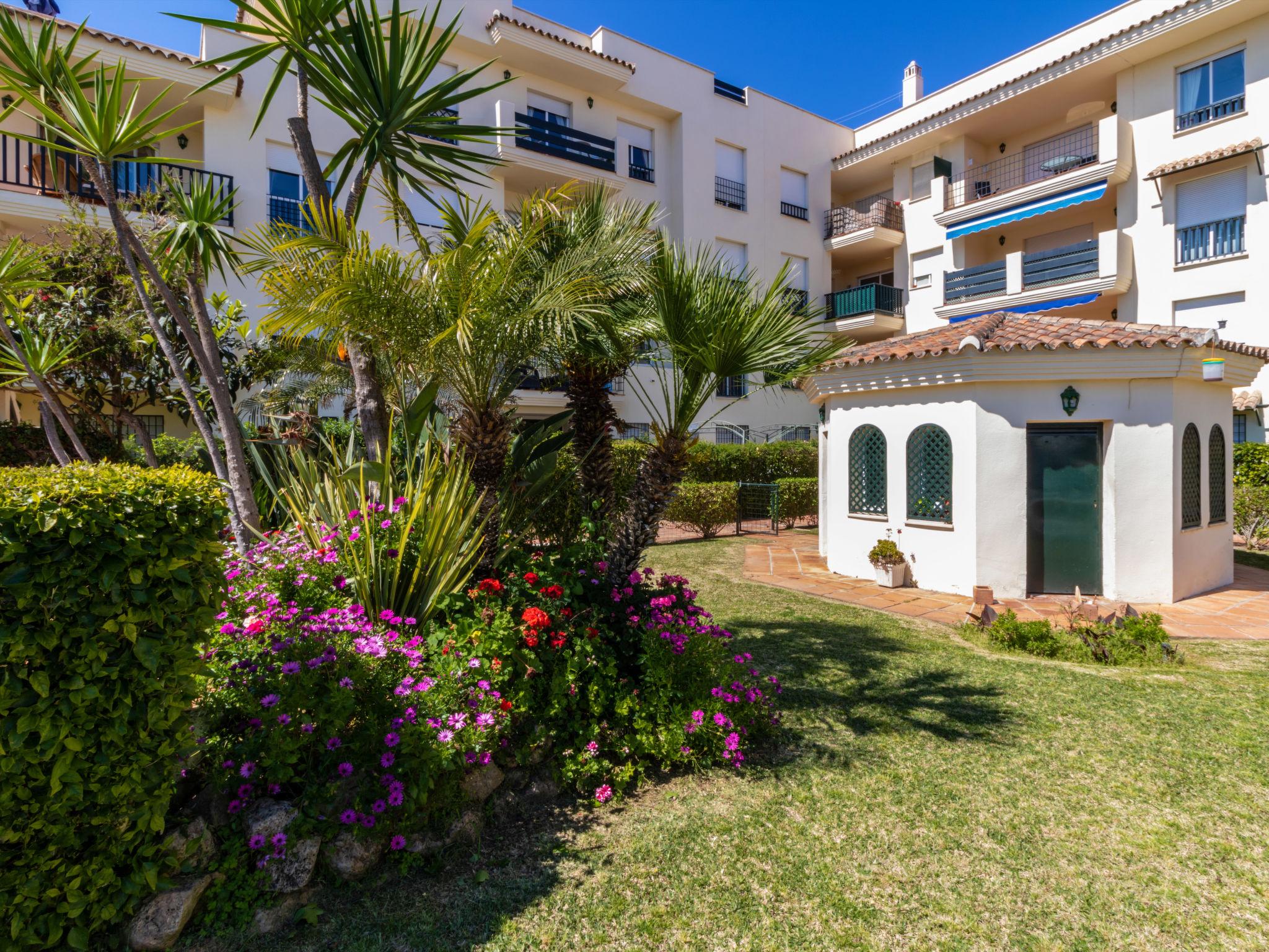 Photo 13 - Appartement de 2 chambres à Marbella avec piscine et jardin