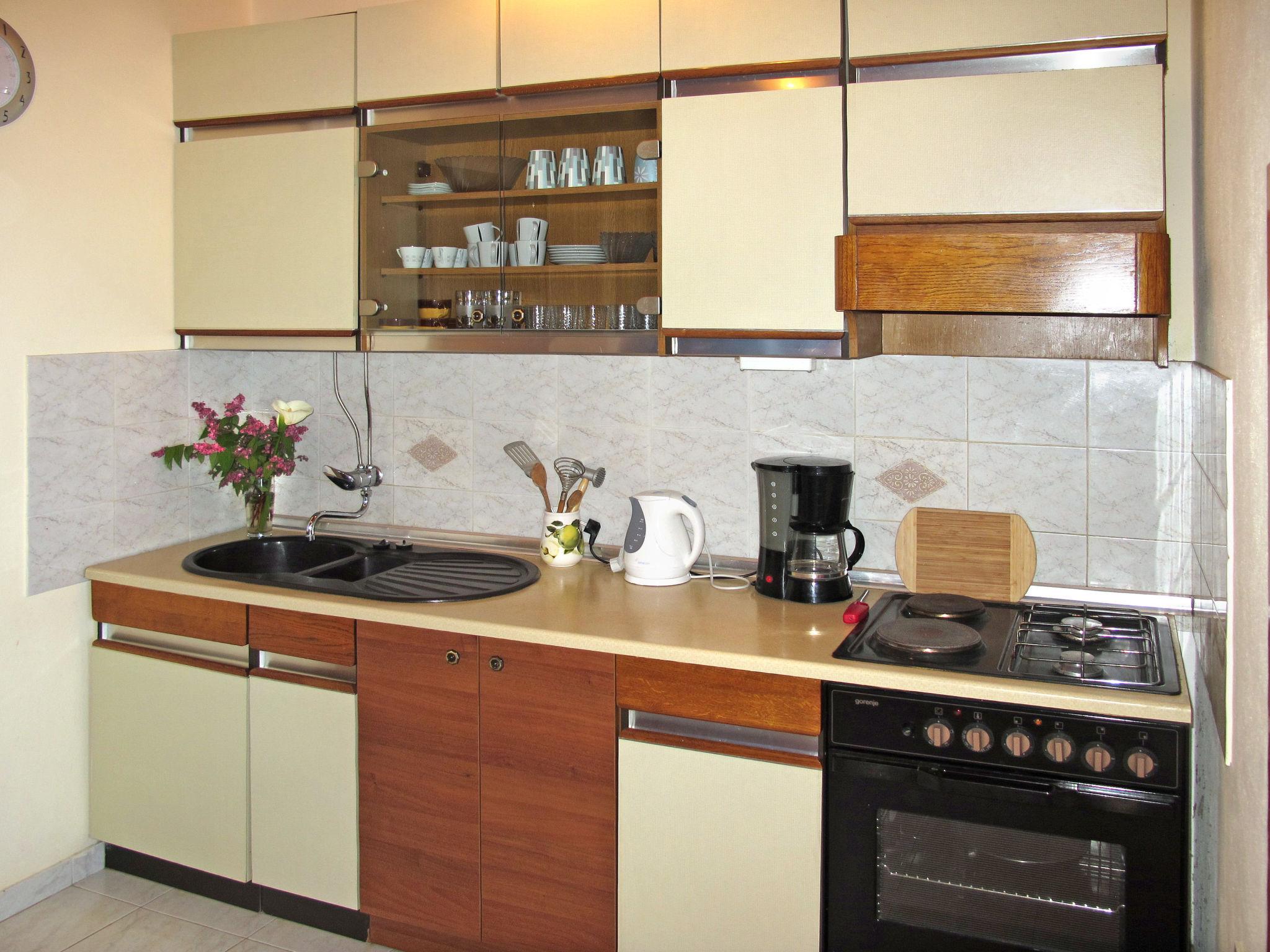 Photo 6 - 2 bedroom Apartment in Zadar with garden and terrace