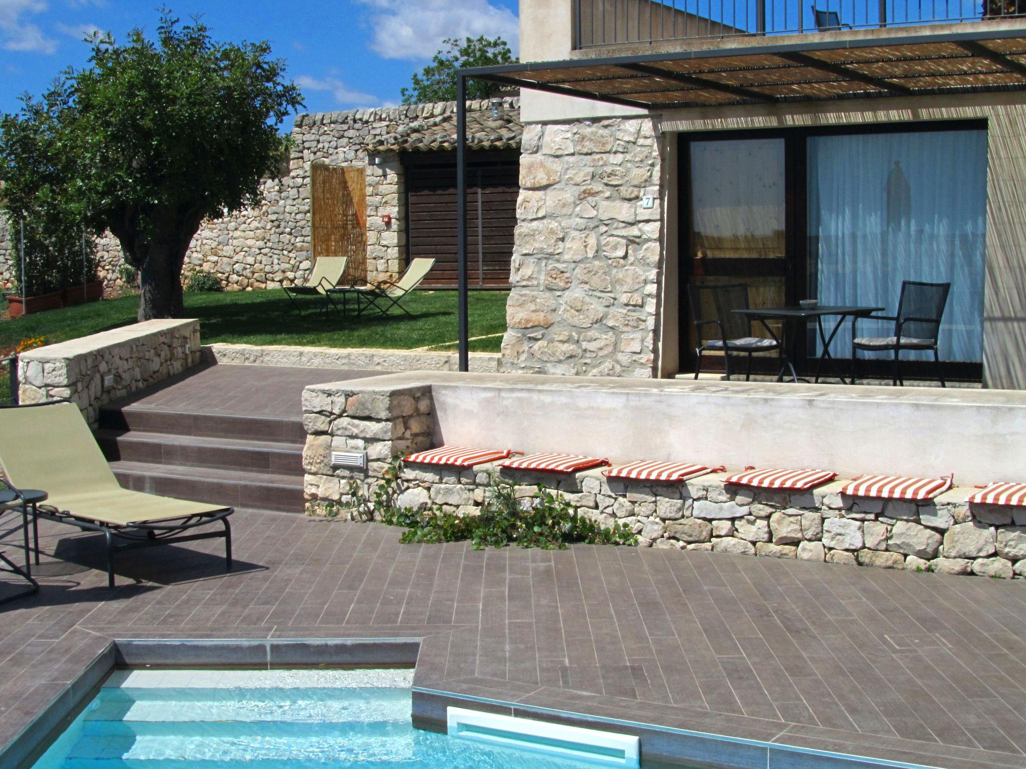 Photo 28 - Maison de 7 chambres à Modica avec piscine privée et jardin