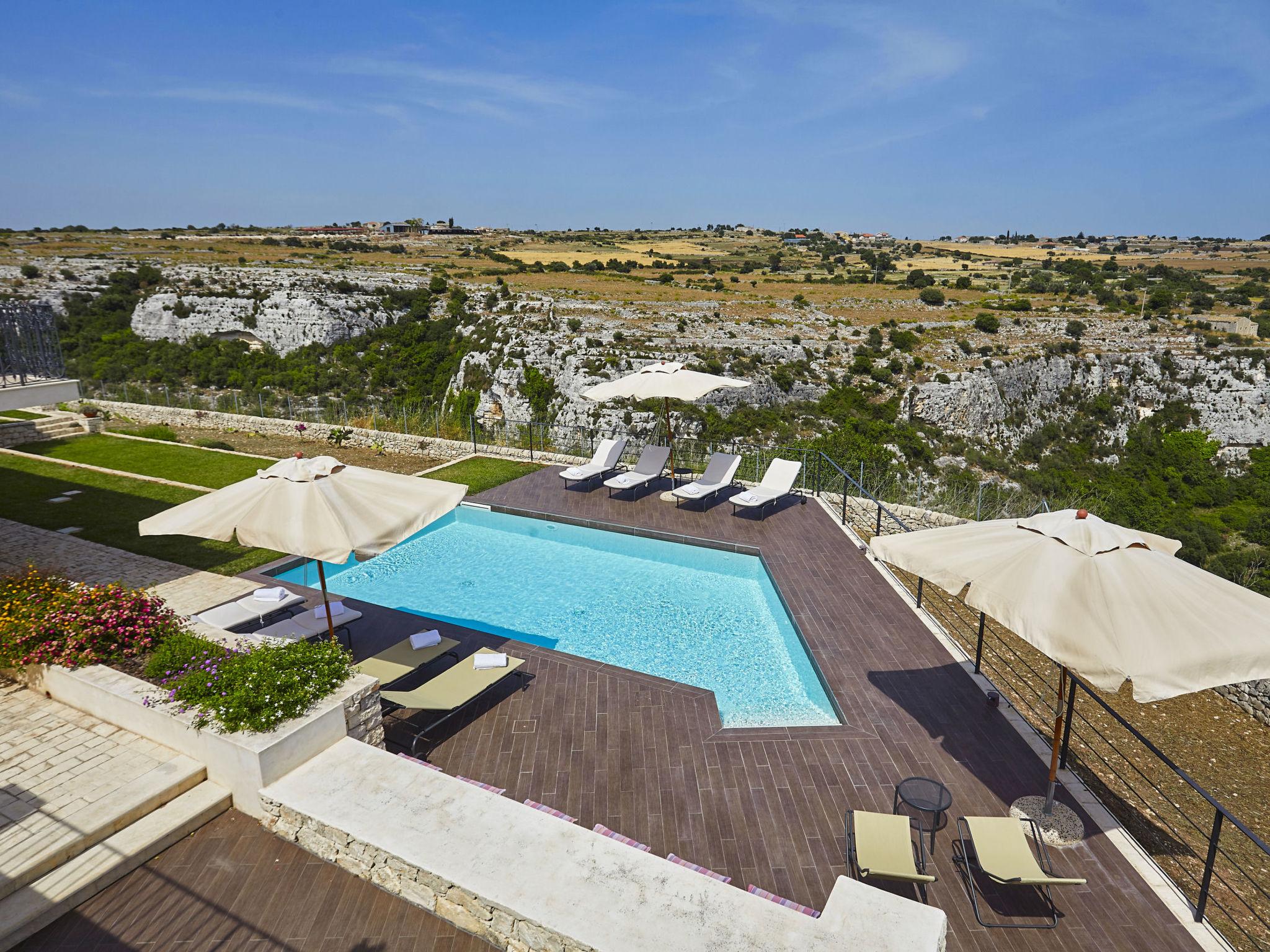 Photo 2 - 7 bedroom House in Modica with private pool and sea view