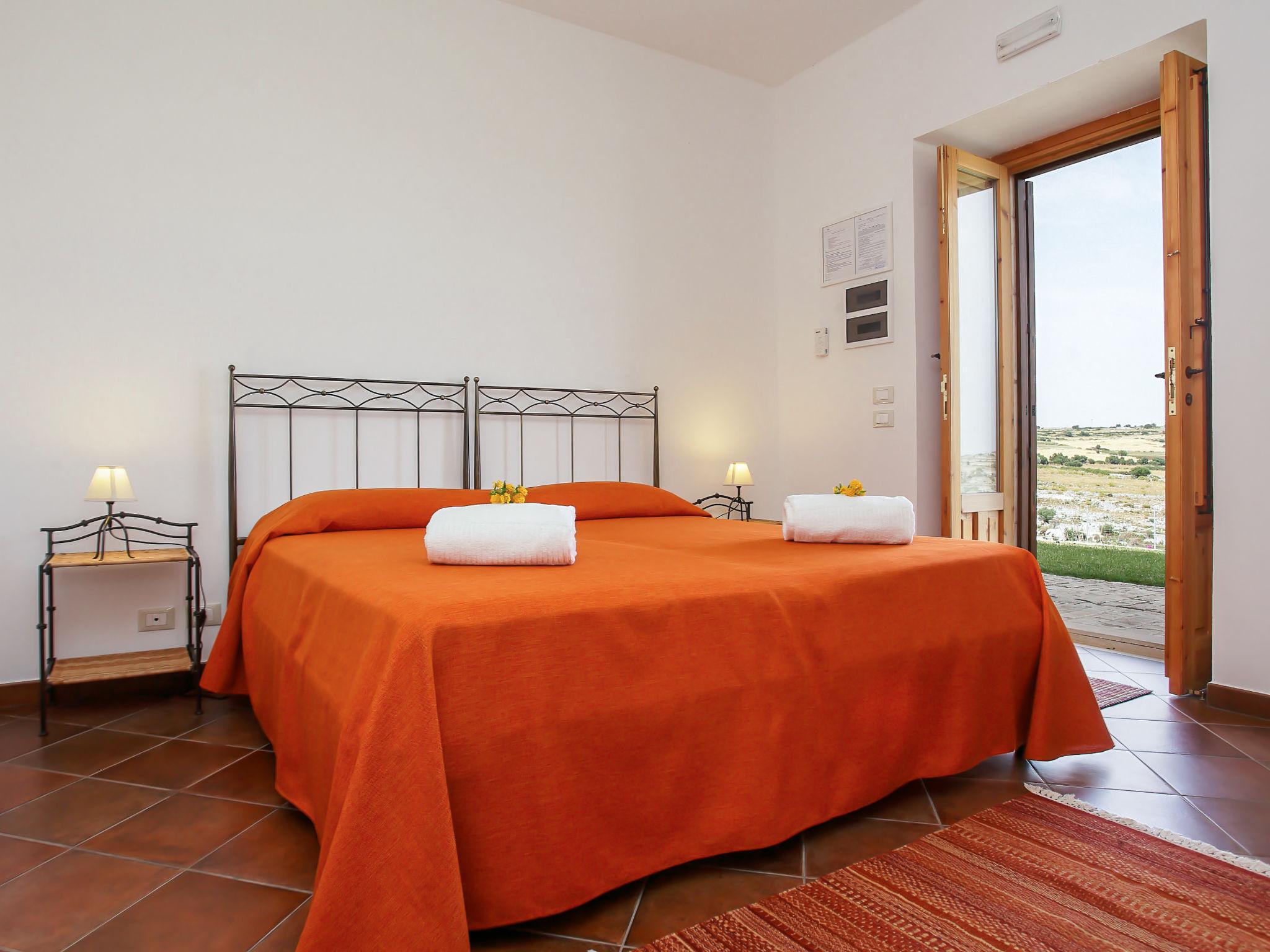 Photo 19 - 7 bedroom House in Modica with private pool and garden