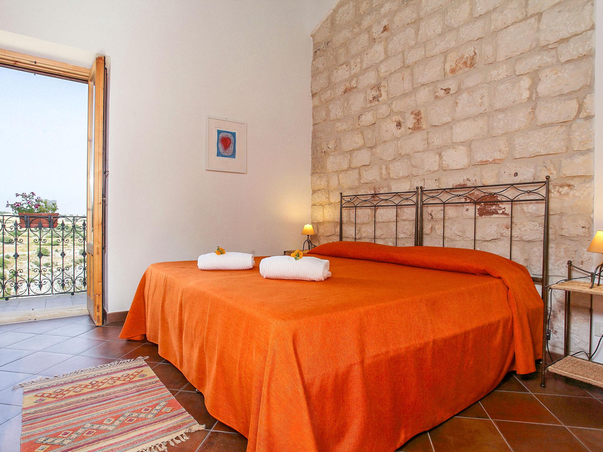 Photo 23 - 7 bedroom House in Modica with private pool and garden