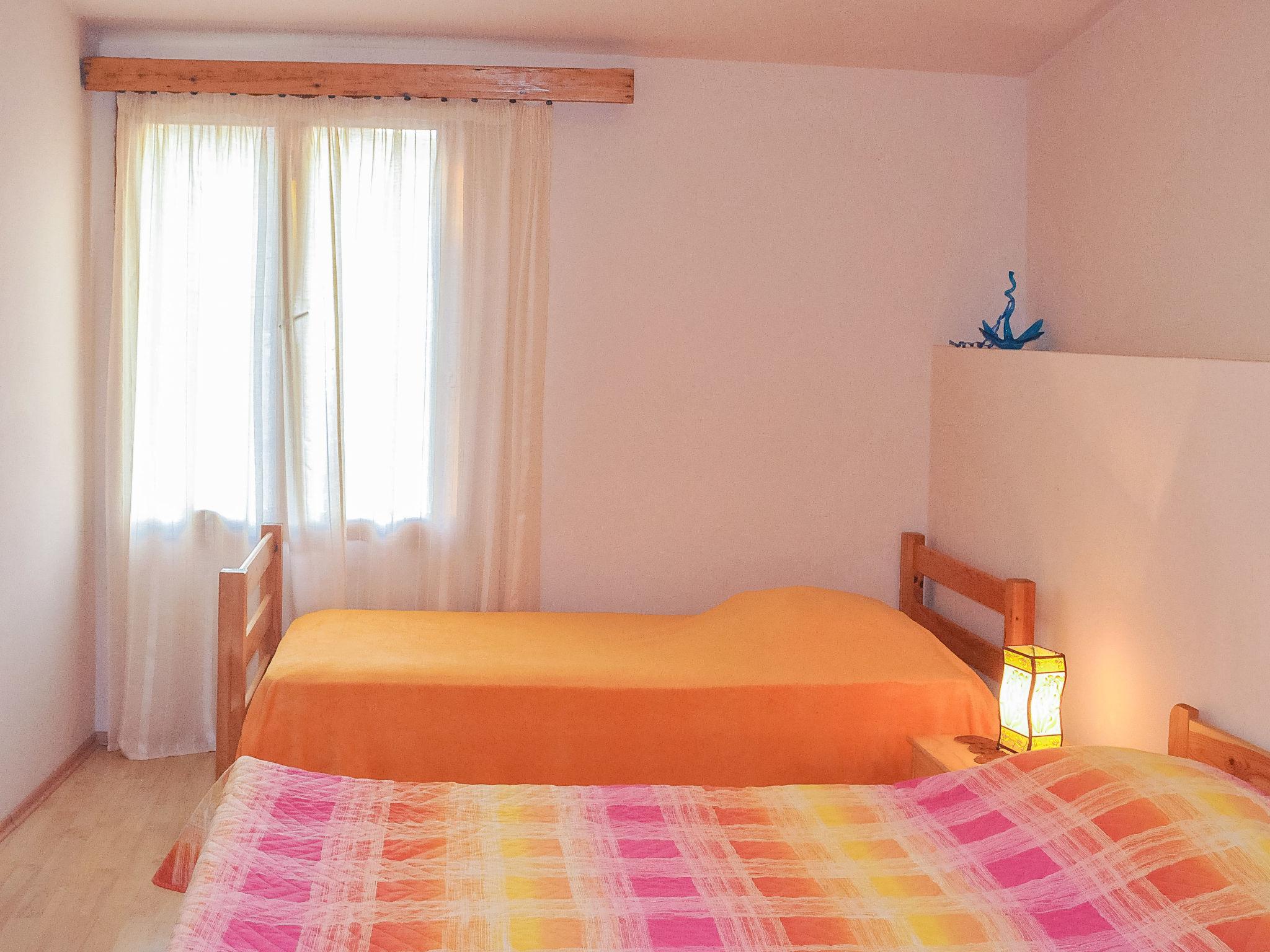 Foto 6 - Appartamento con 1 camera da letto a Vodnjan con terrazza e vista mare