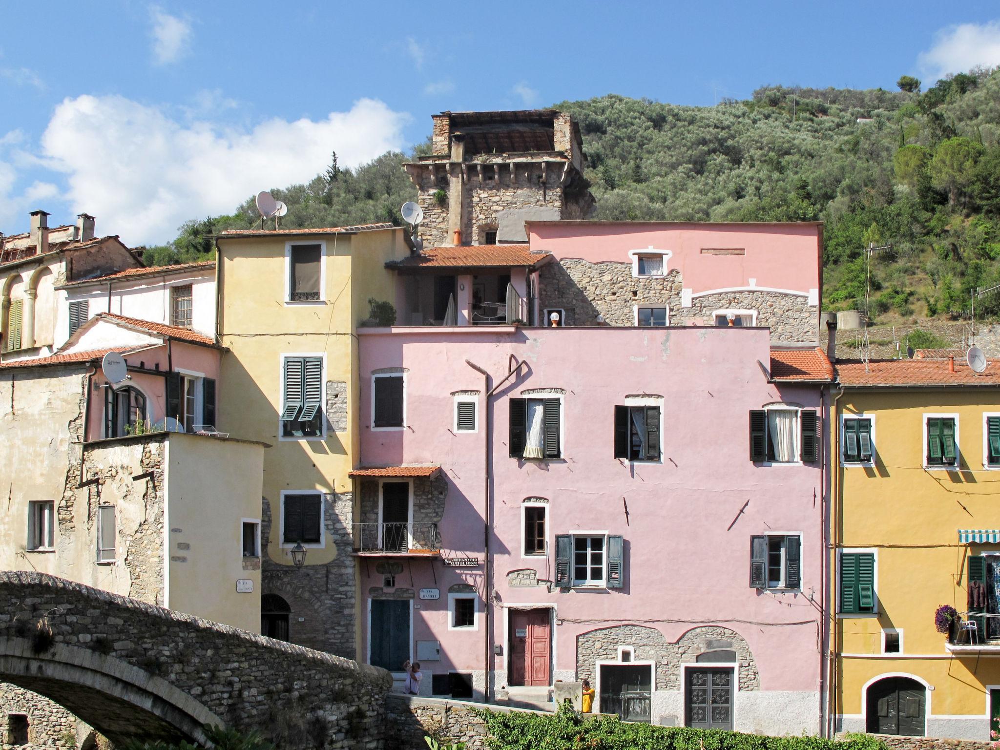 Photo 2 - Maison de 3 chambres à Dolcedo avec jardin et terrasse