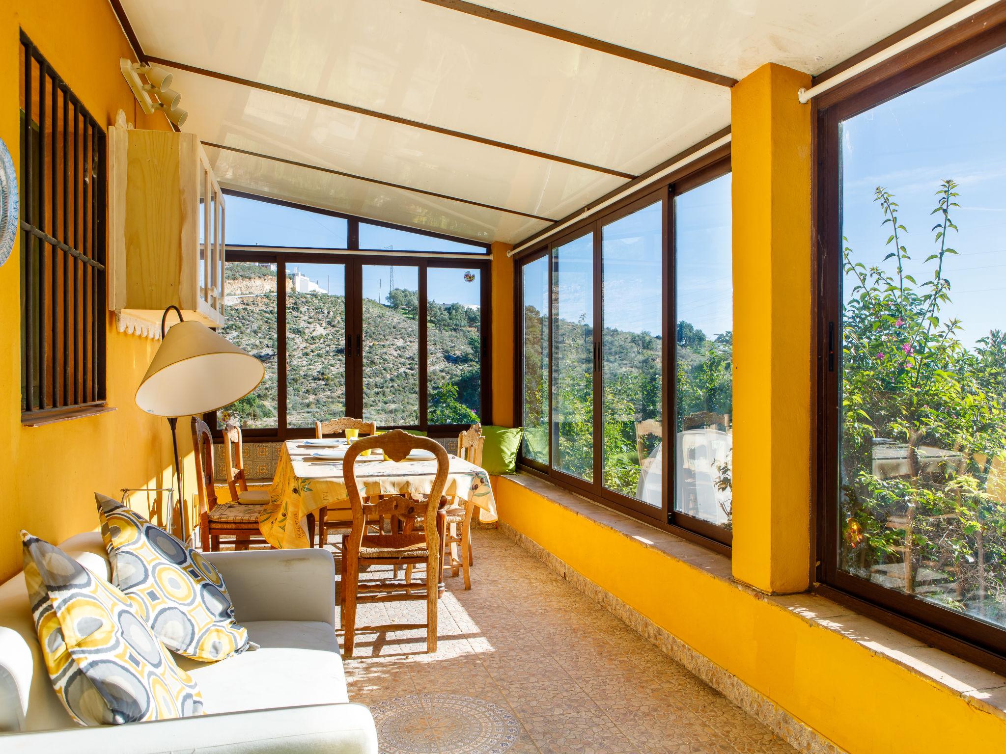 Photo 8 - Maison de 3 chambres à Nerja avec piscine privée et vues à la mer