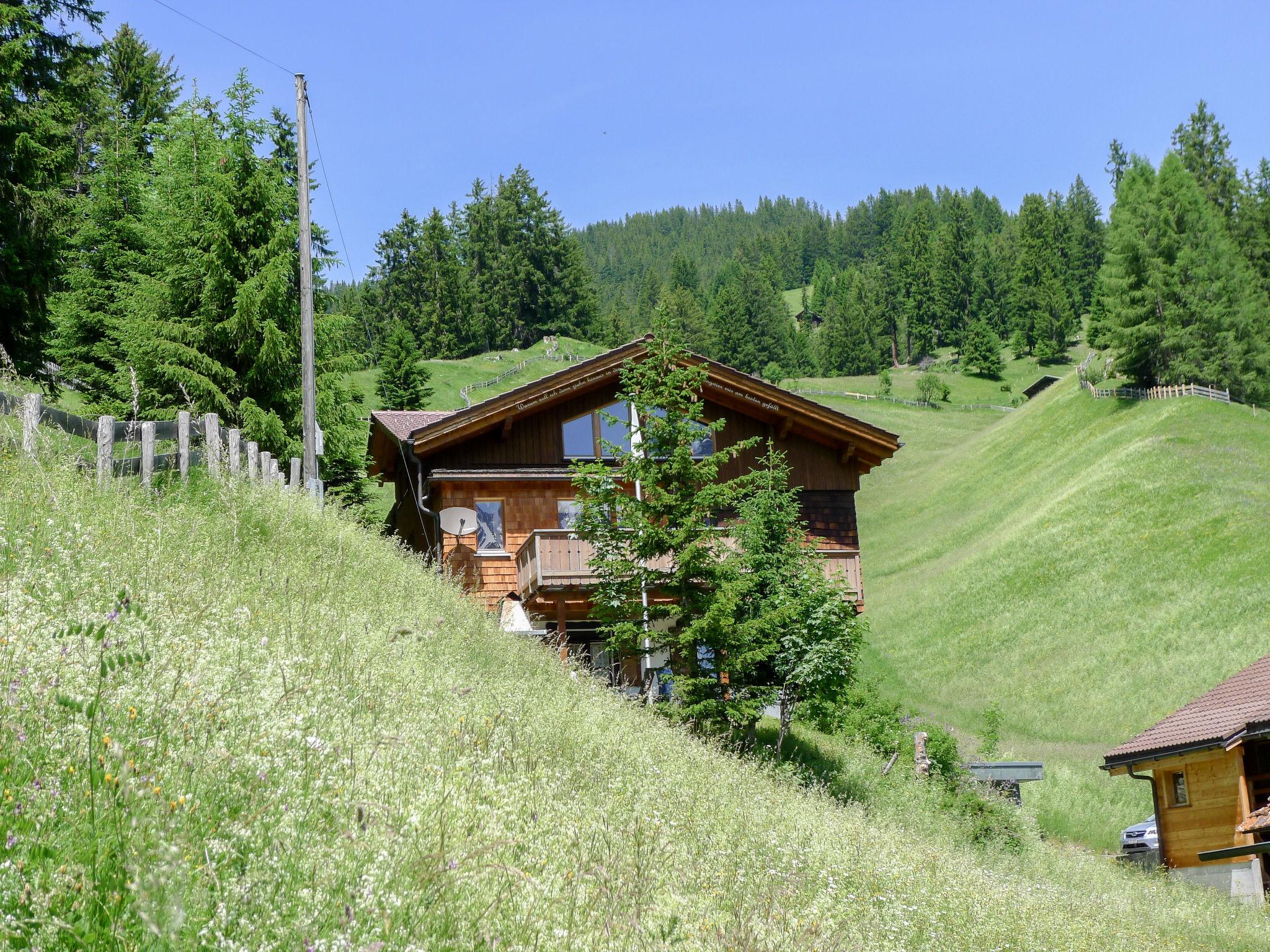 Foto 20 - Appartamento con 2 camere da letto a Arosa con giardino