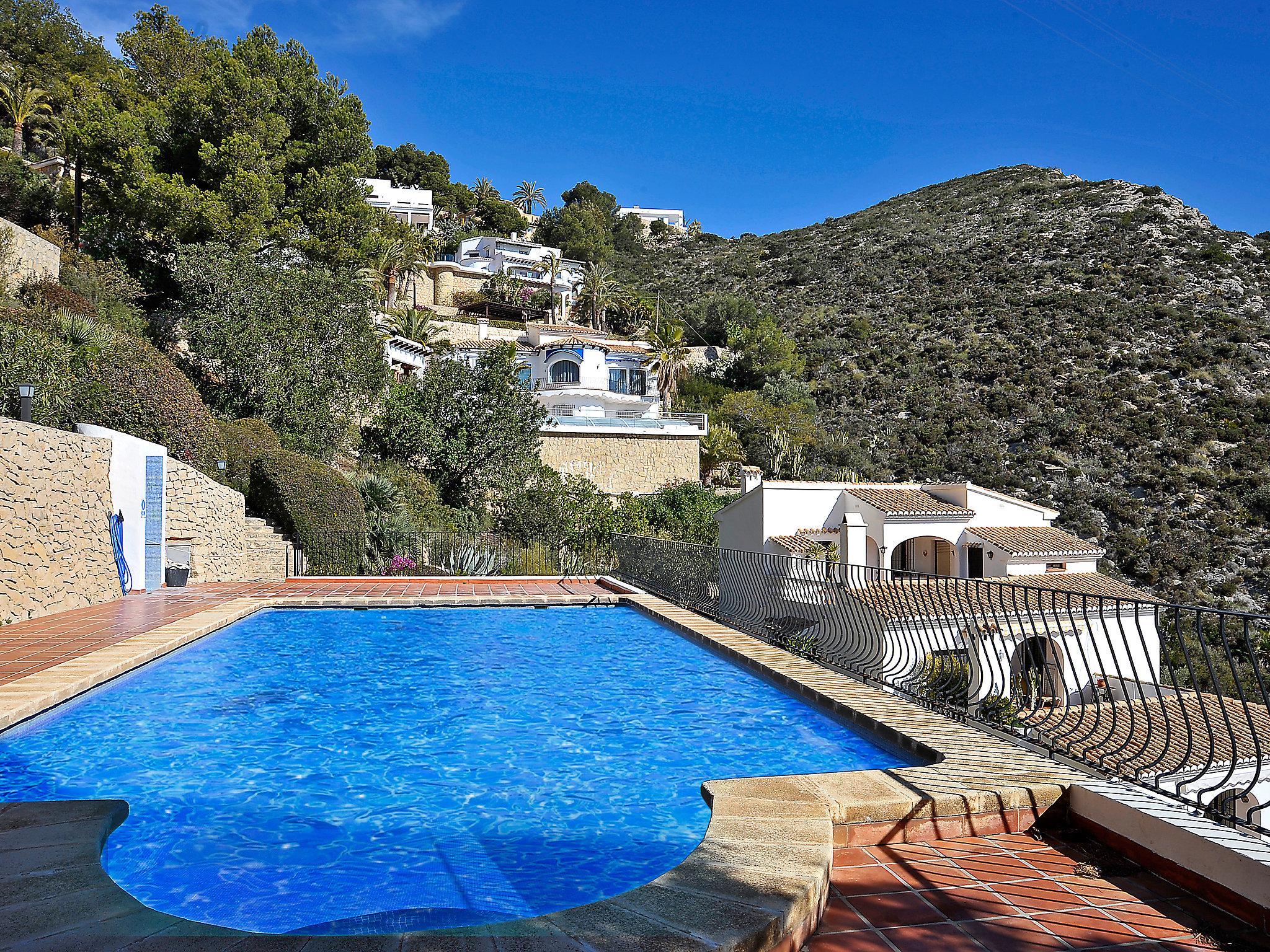 Foto 5 - Appartamento con 2 camere da letto a Teulada con piscina e vista mare