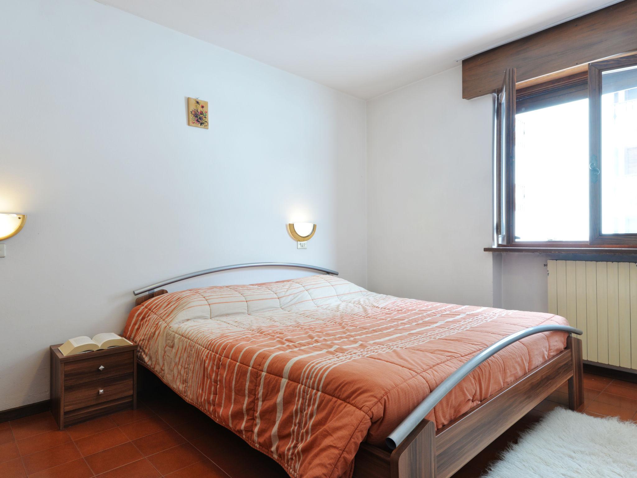 Foto 12 - Apartment mit 1 Schlafzimmer in Campitello di Fassa mit terrasse und blick auf die berge