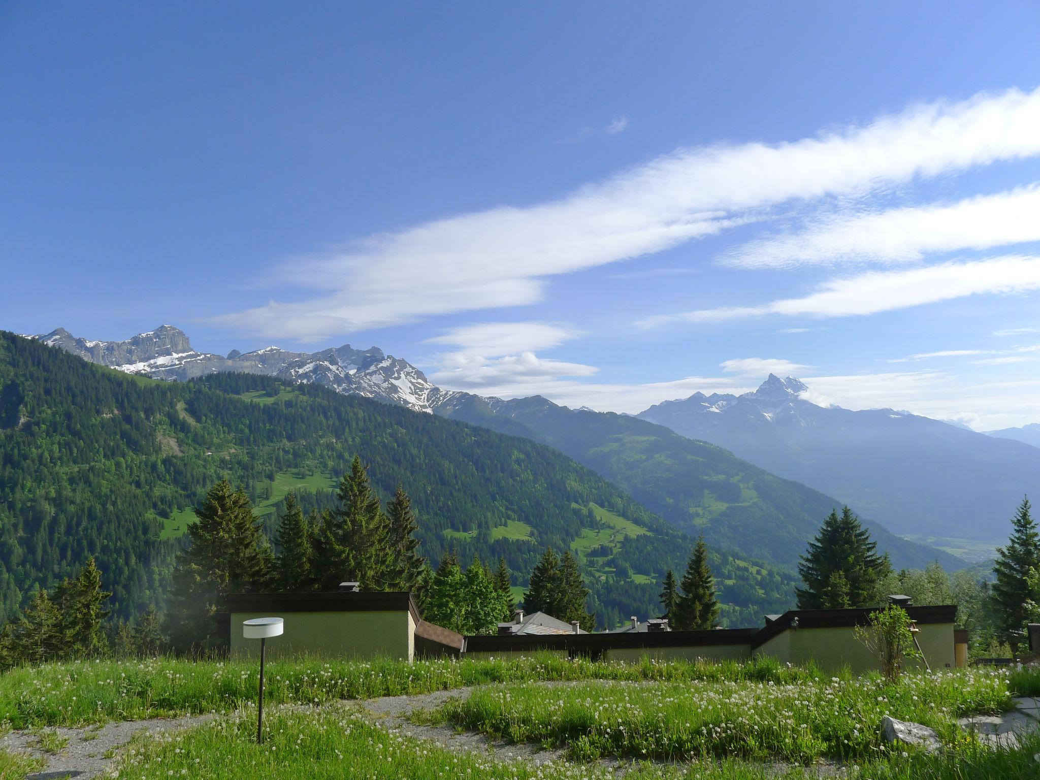 Foto 2 - Appartamento con 2 camere da letto a Gryon con terrazza e vista sulle montagne