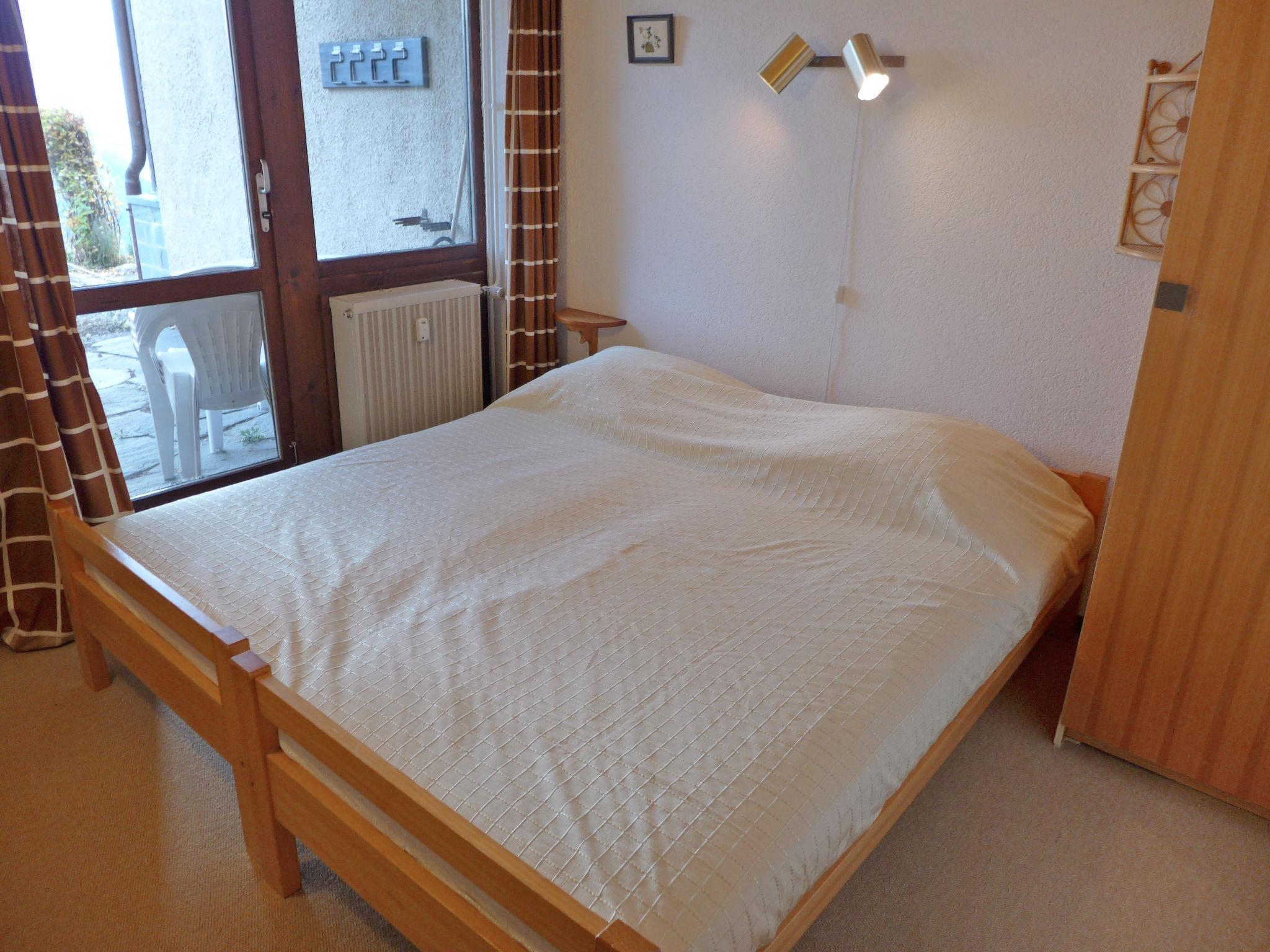 Foto 9 - Apartamento de 2 quartos em Gryon com jardim e terraço