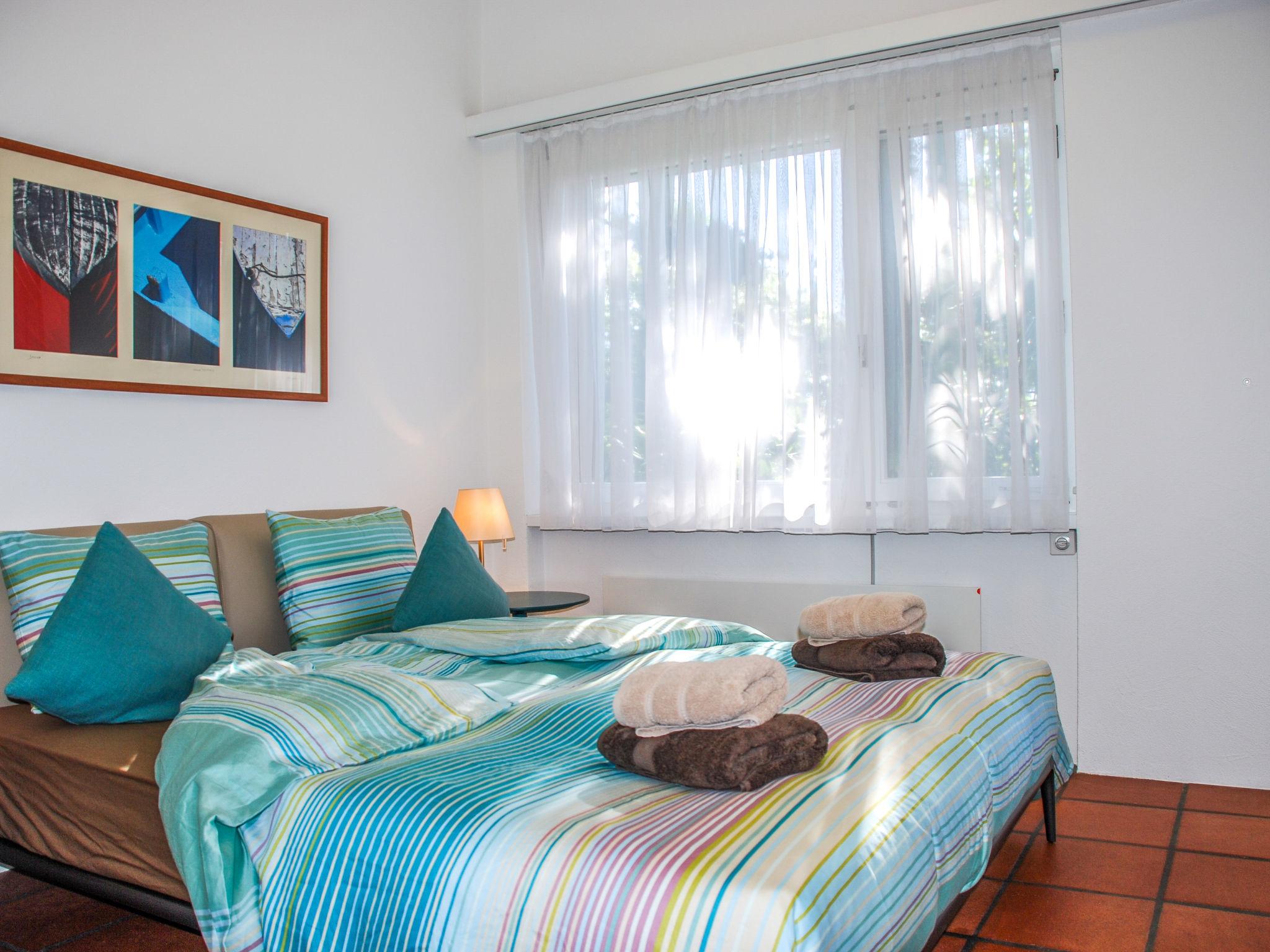 Foto 5 - Apartment mit 2 Schlafzimmern in Orselina mit garten und blick auf die berge