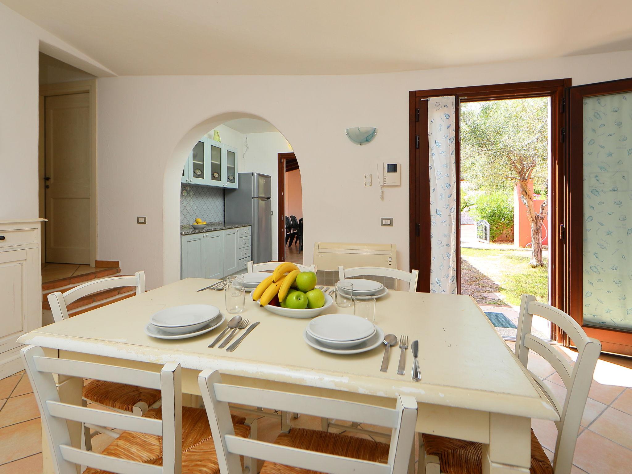 Photo 3 - Maison de 2 chambres à Castiadas avec piscine et jardin