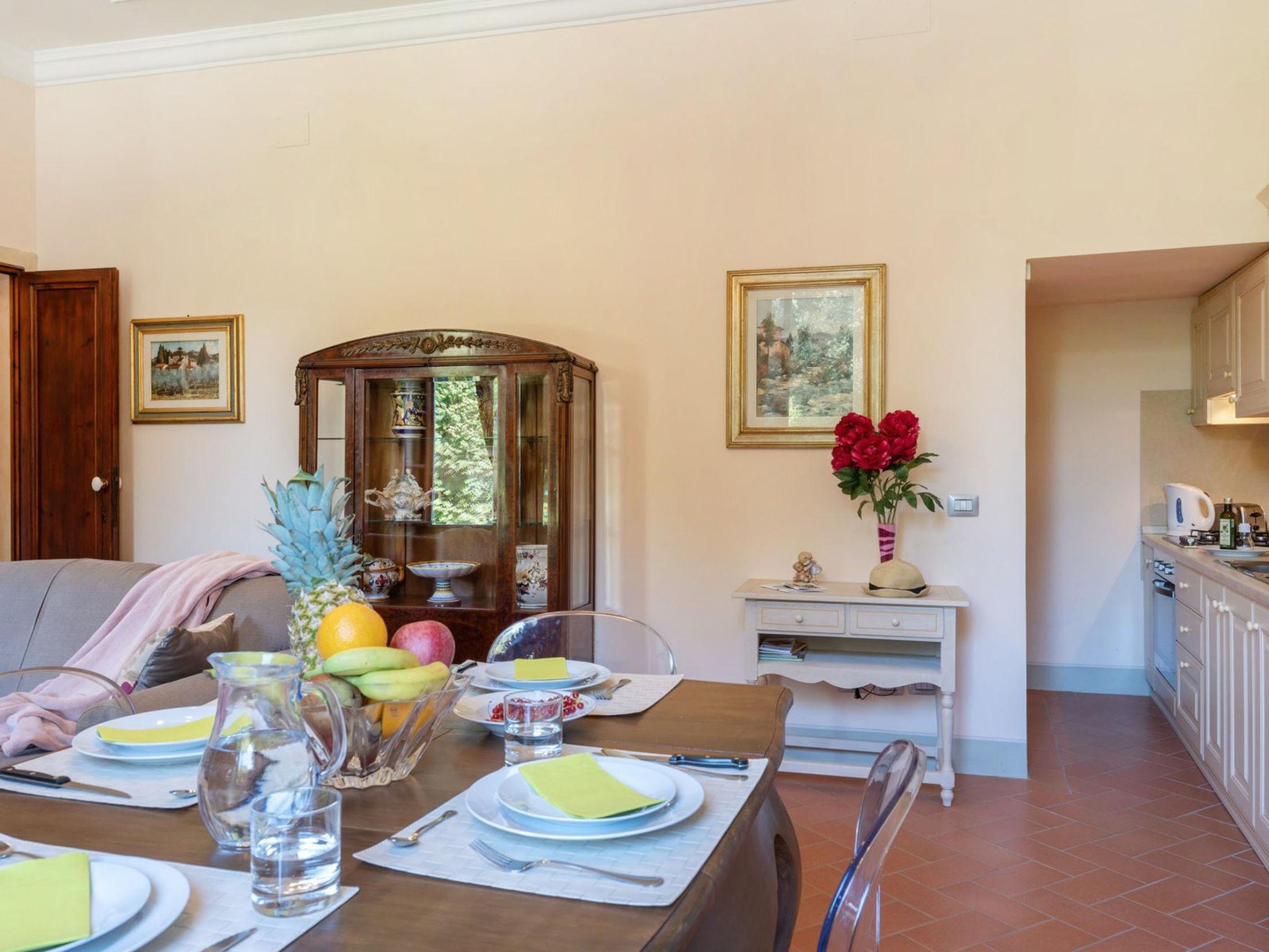 Photo 13 - 10 bedroom House in Borgo San Lorenzo with private pool and garden