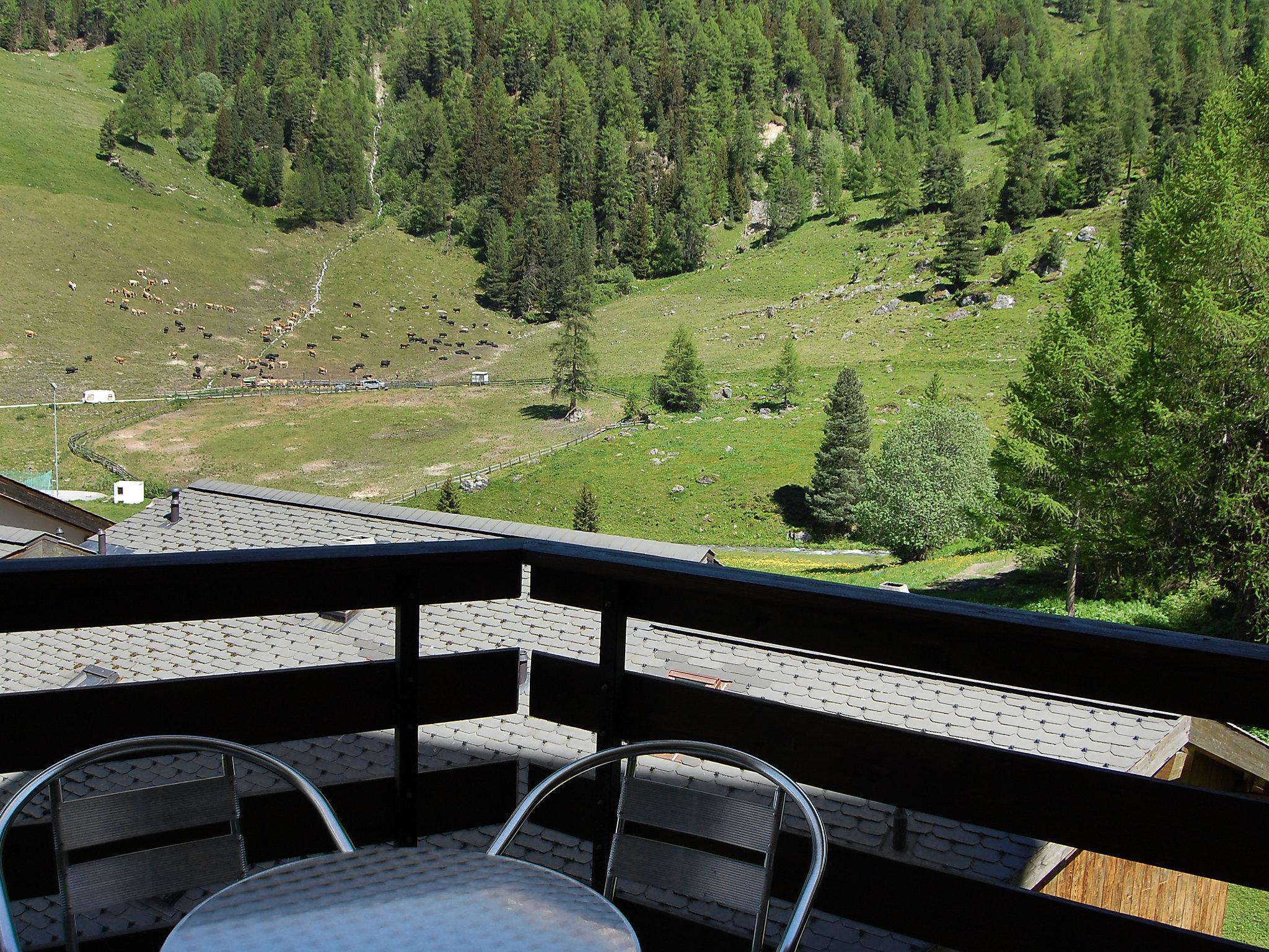 Foto 2 - Apartamento de 1 habitación en Nendaz con jardín y vistas a la montaña