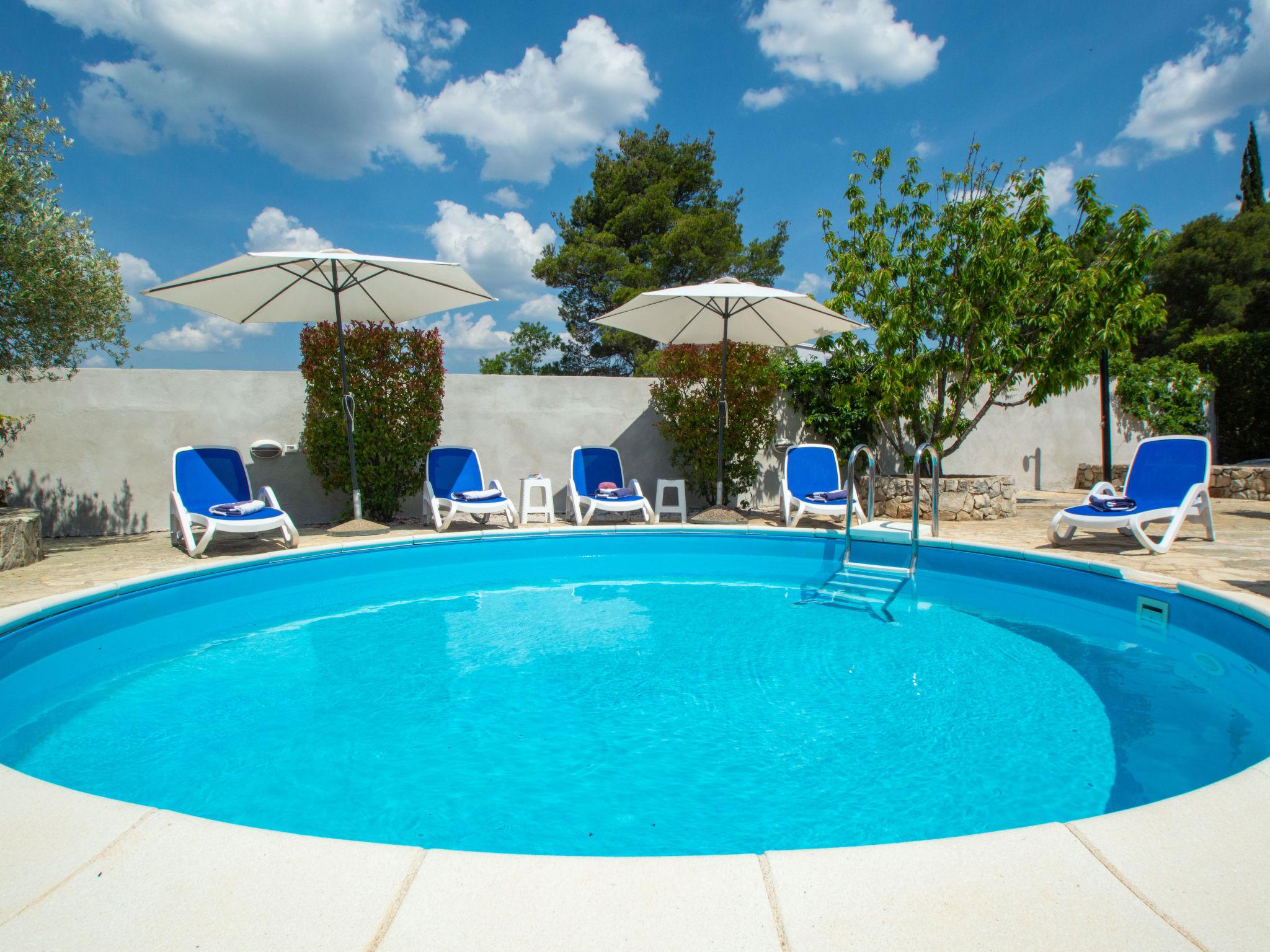 Photo 15 - Maison de 3 chambres à Sibenik avec piscine privée et vues à la mer