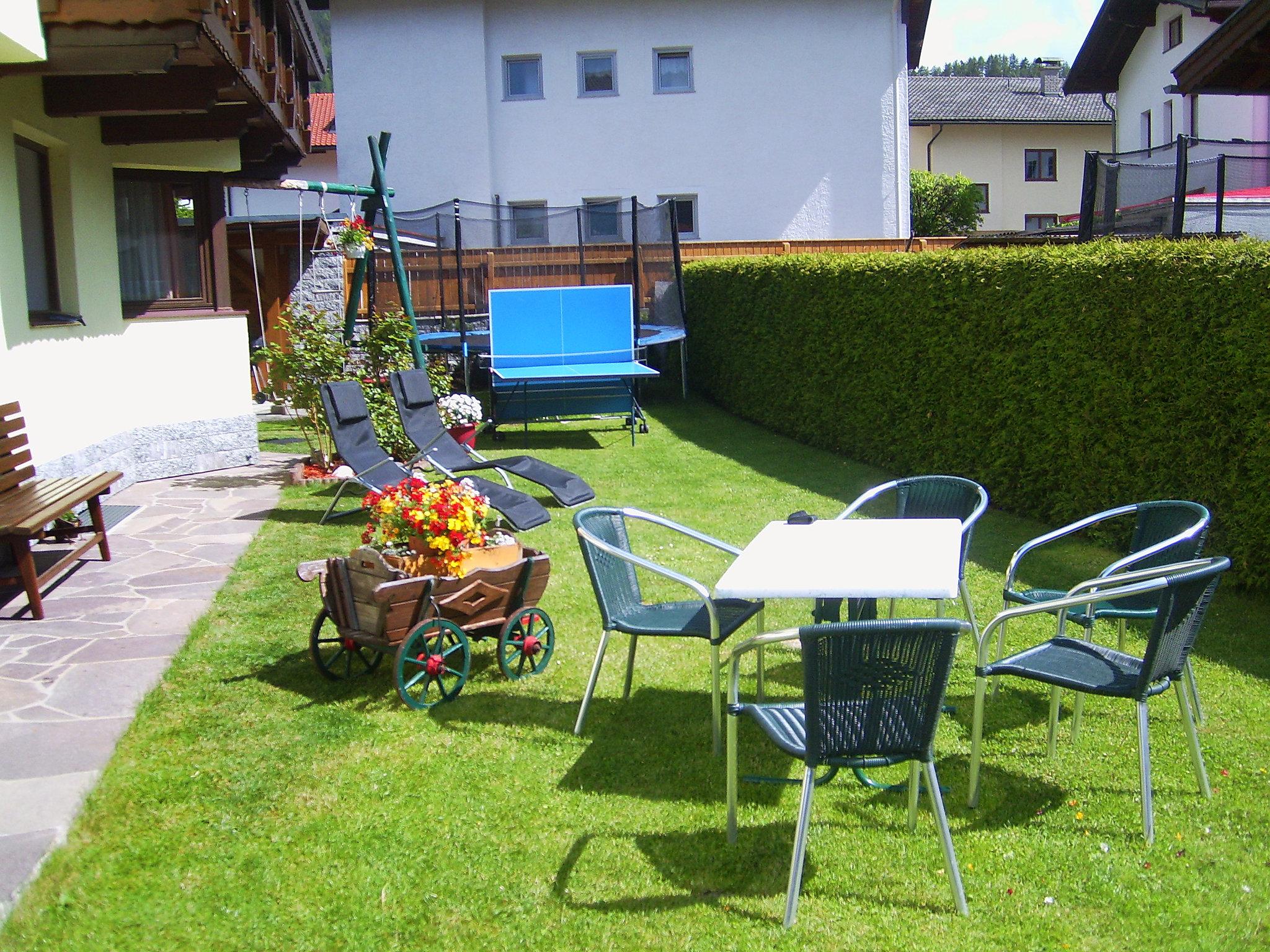 Photo 26 - 3 bedroom Apartment in Navis with garden