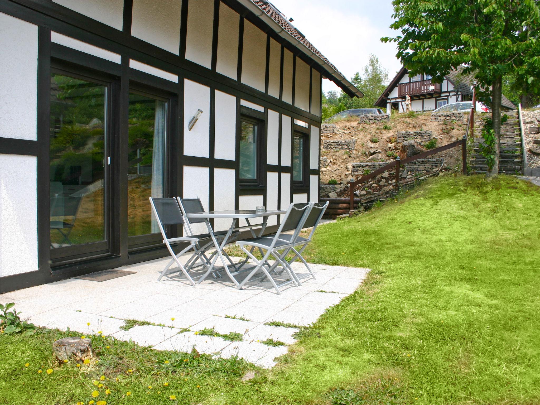 Photo 1 - Appartement de 2 chambres à Frankenau avec jardin et terrasse