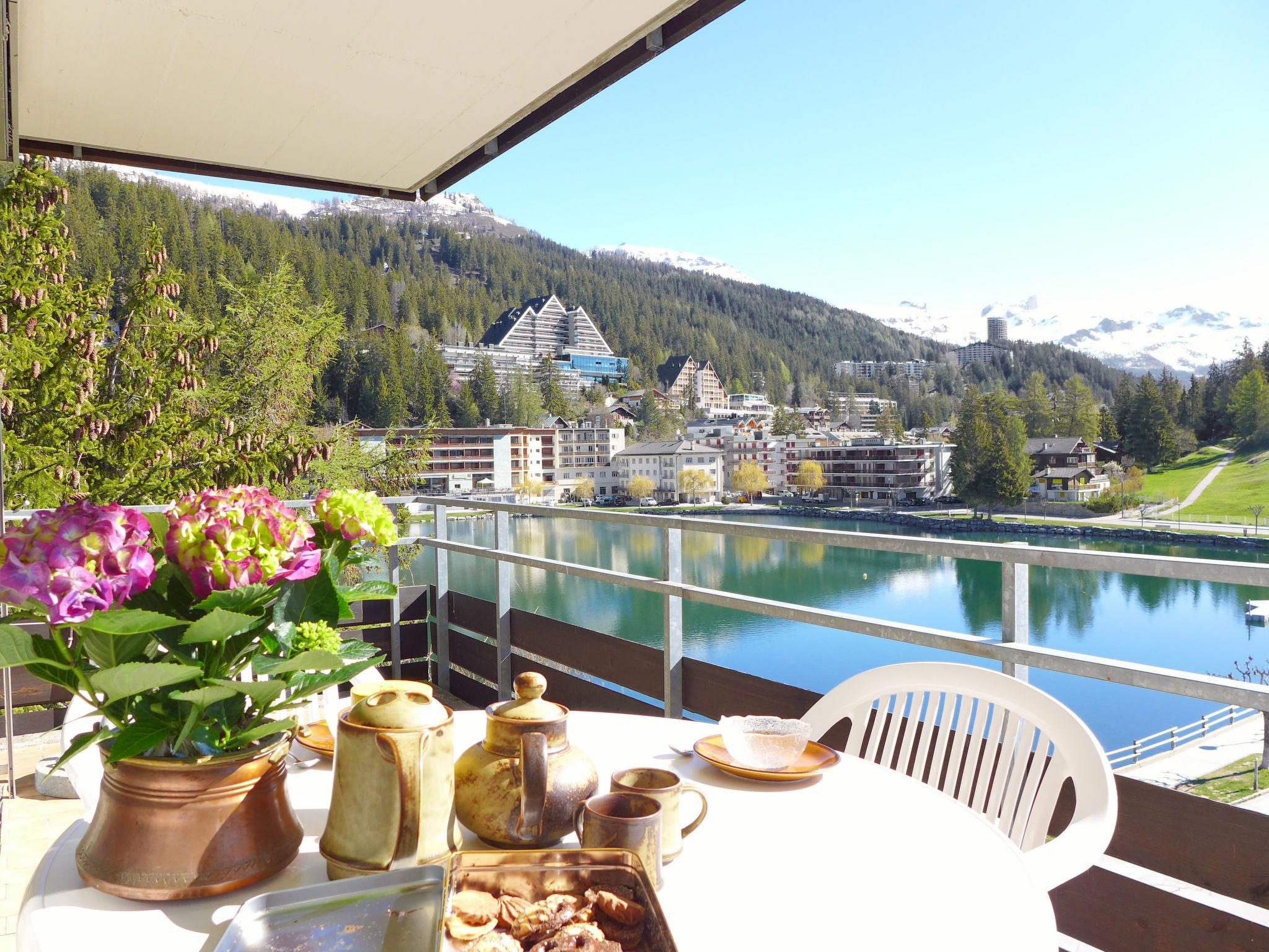 Foto 1 - Apartamento de 1 quarto em Crans-Montana com piscina e vista para a montanha