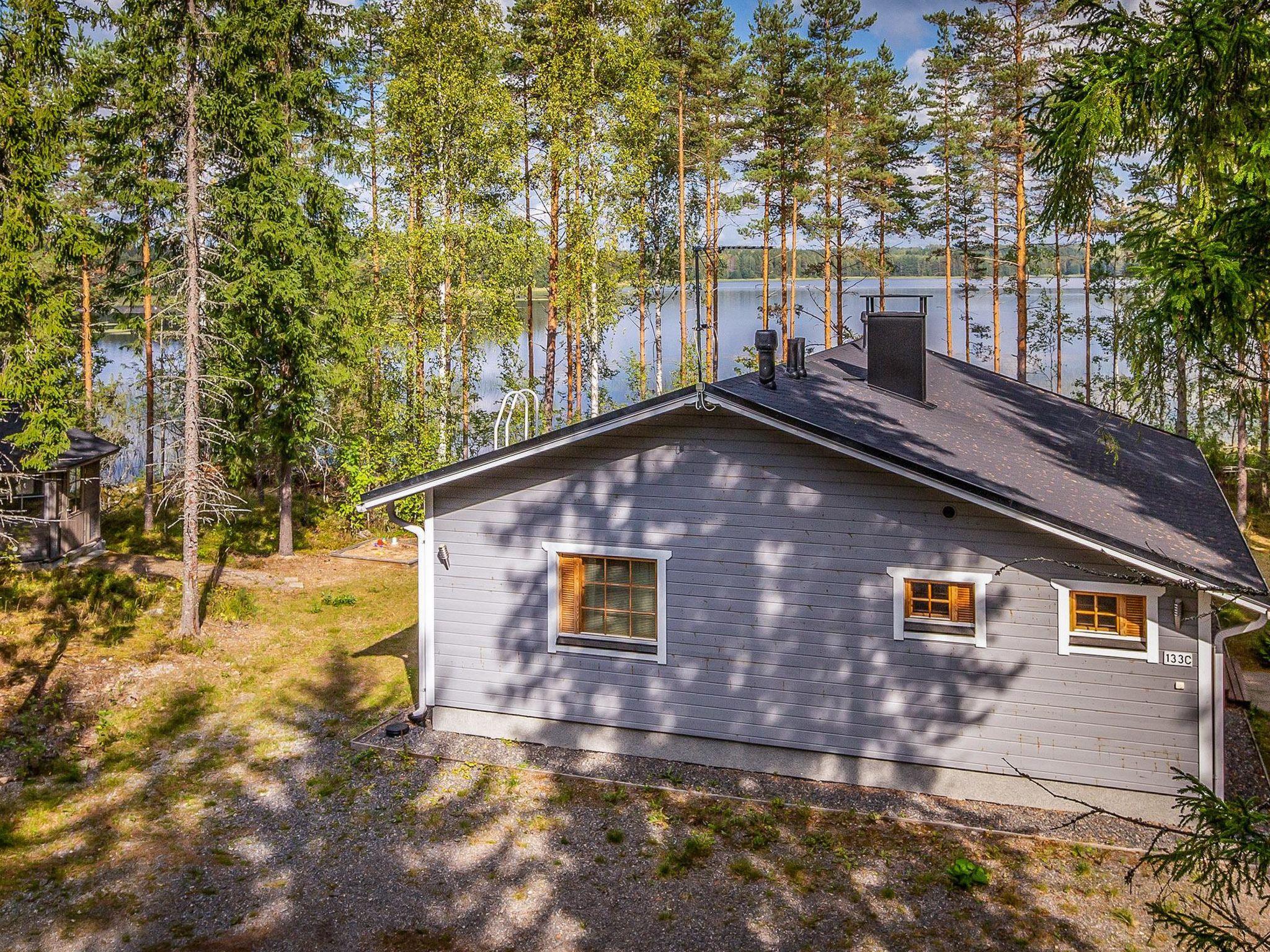Photo 2 - Maison de 2 chambres à Pertunmaa avec sauna