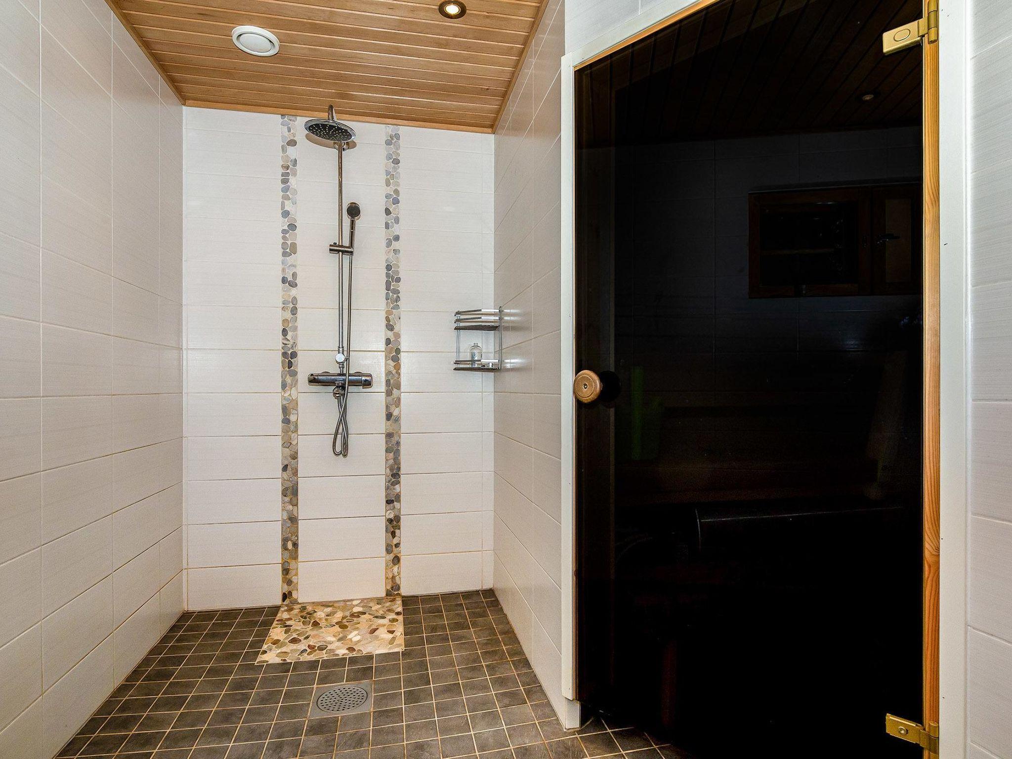 Photo 19 - Maison de 2 chambres à Pertunmaa avec sauna