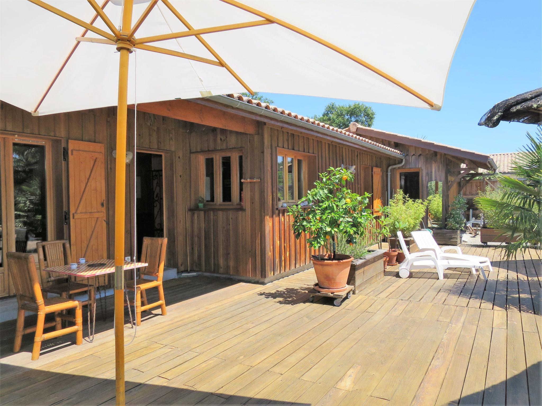 Photo 5 - Maison de 3 chambres à Le Porge avec piscine privée et jardin