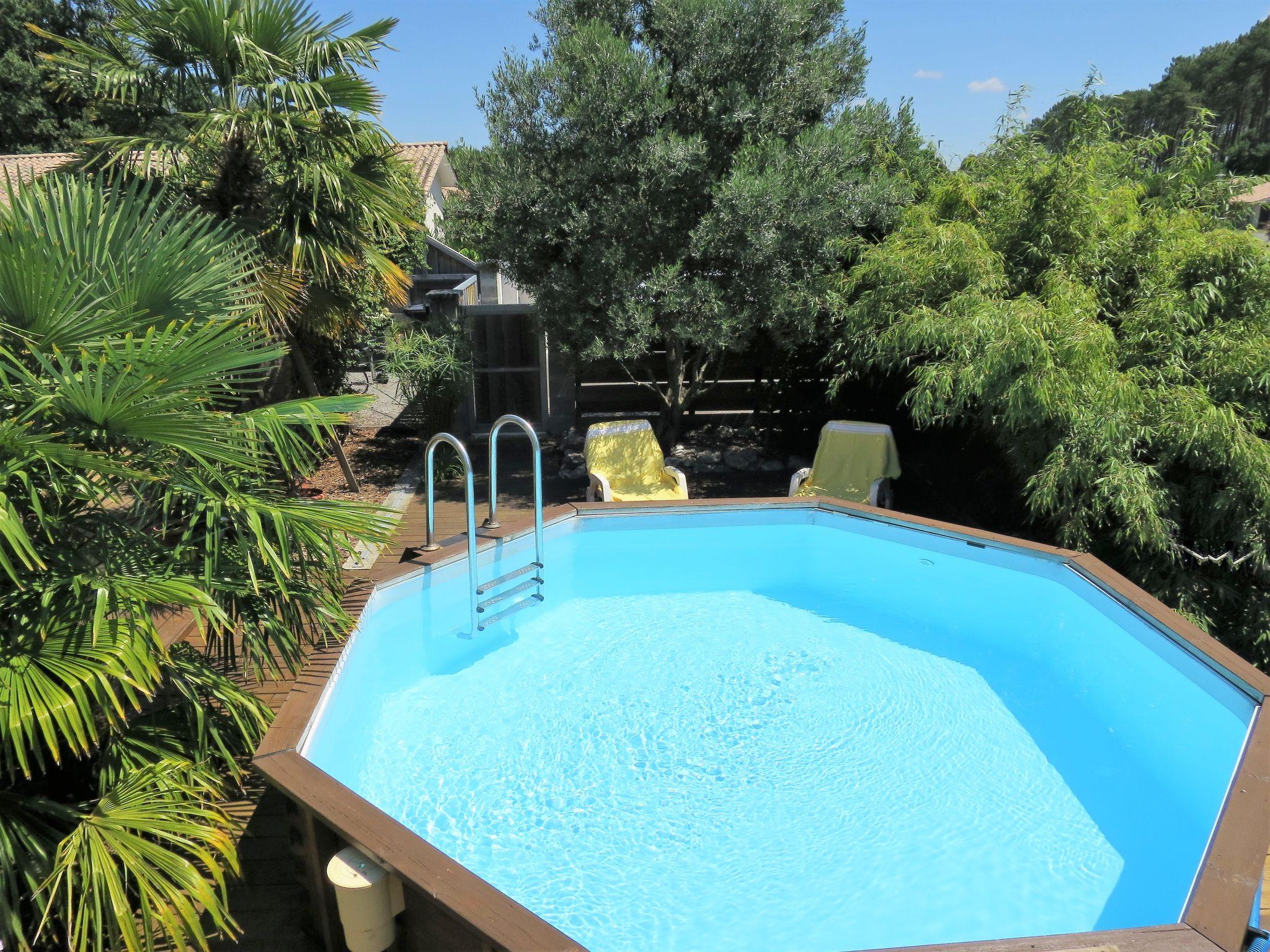 Photo 2 - Maison de 3 chambres à Le Porge avec piscine privée et vues à la mer