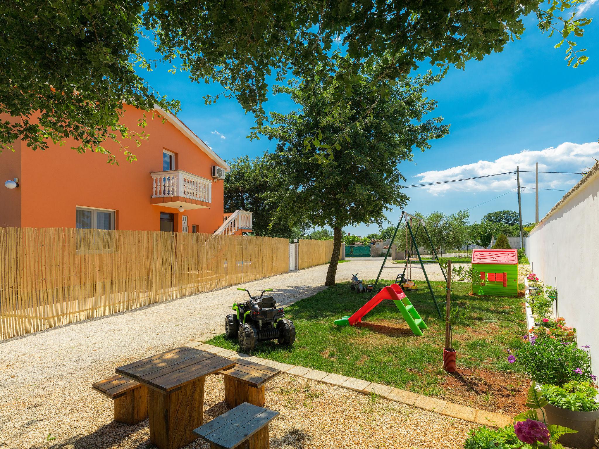 Foto 43 - Casa de 5 habitaciones en Marčana con piscina privada y vistas al mar