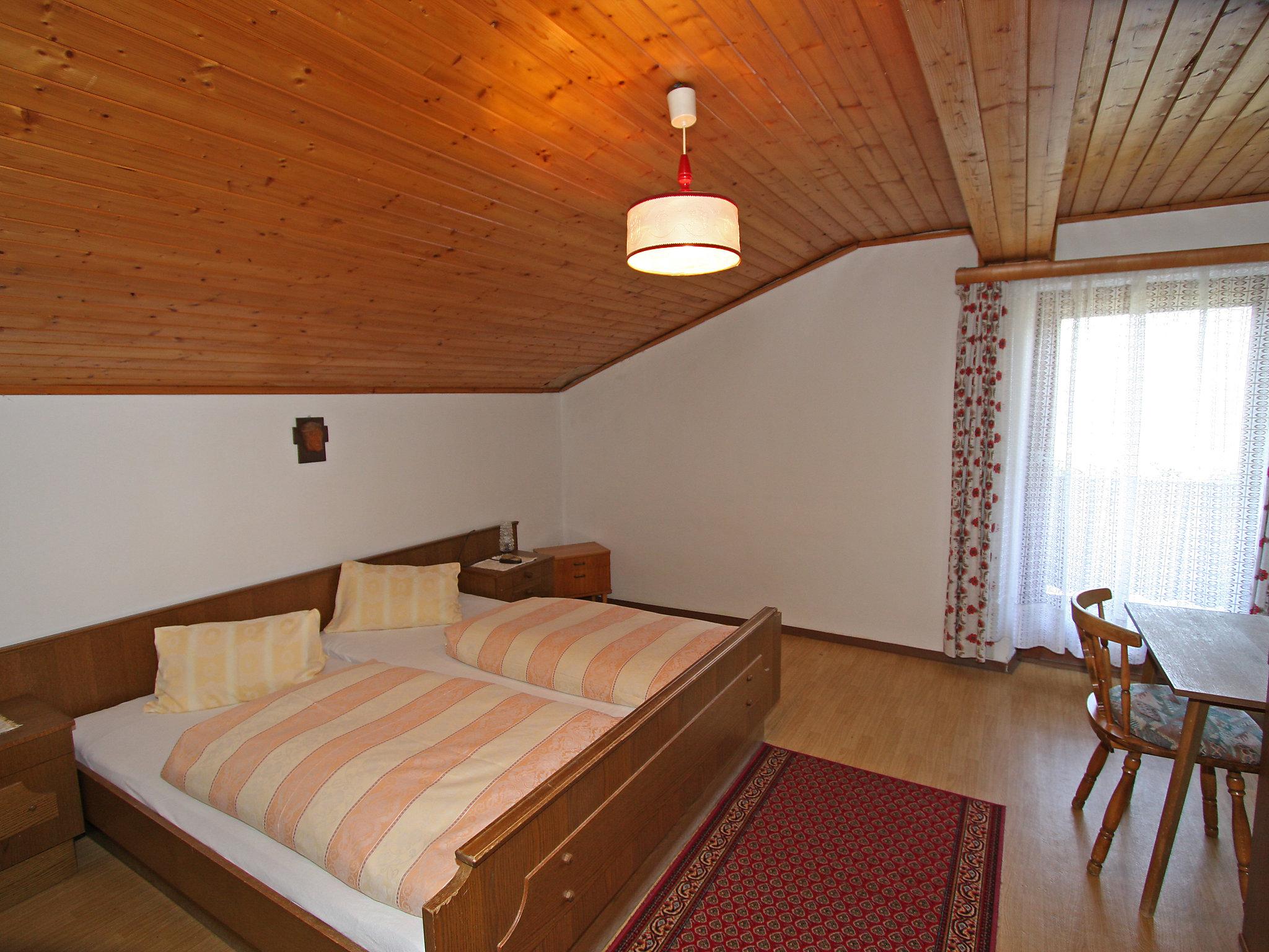 Photo 3 - 2 bedroom Apartment in Pill with terrace and mountain view