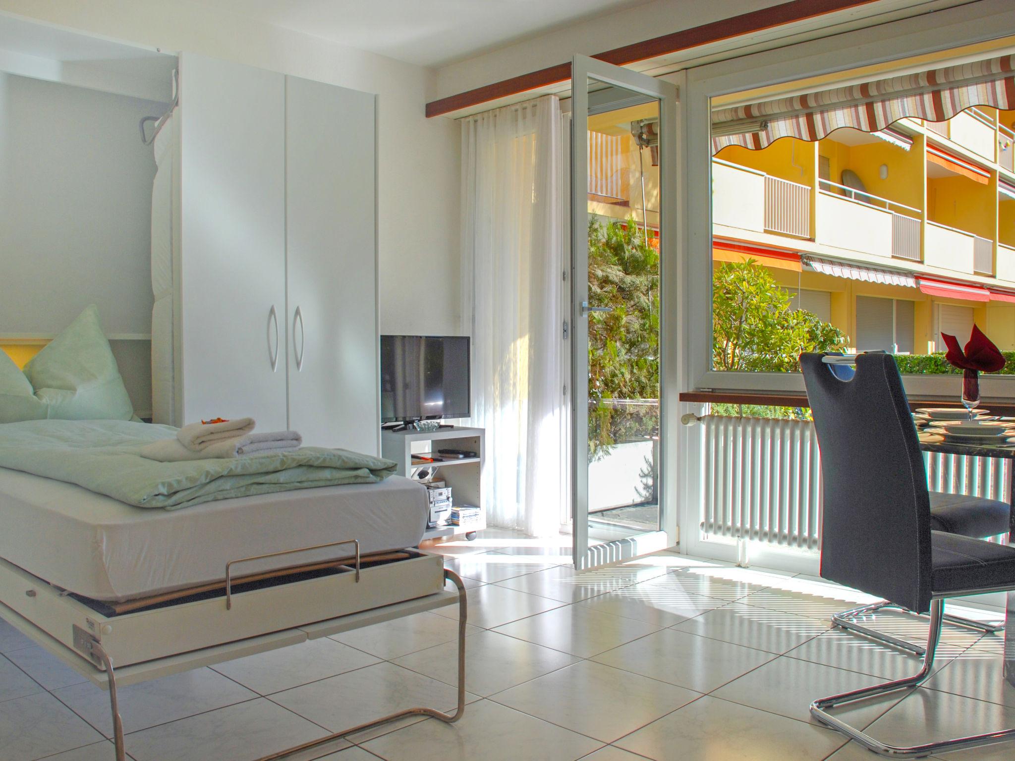 Photo 10 - Apartment in Locarno with garden and terrace