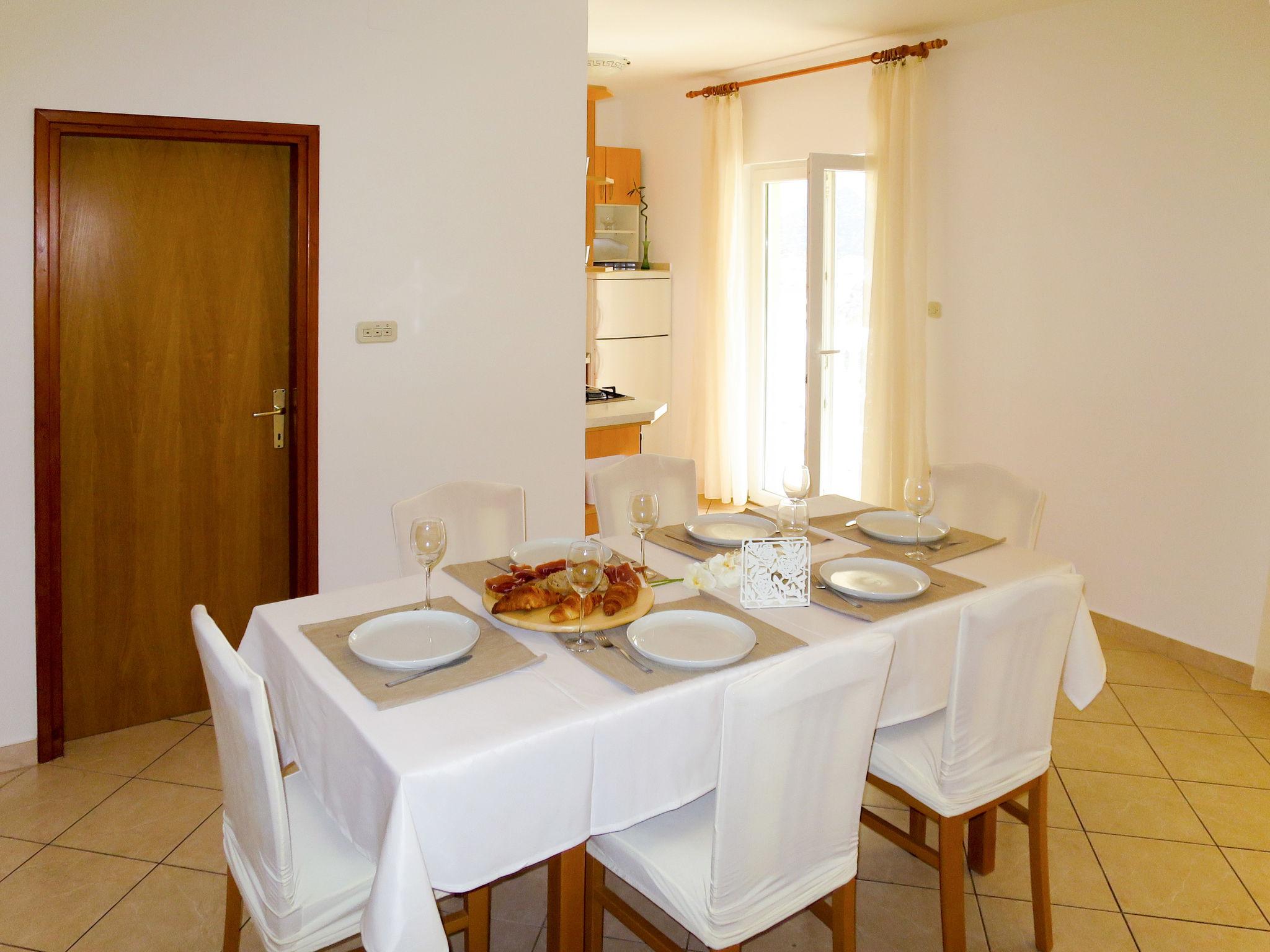 Photo 7 - 2 bedroom Apartment in Sibenik with sea view