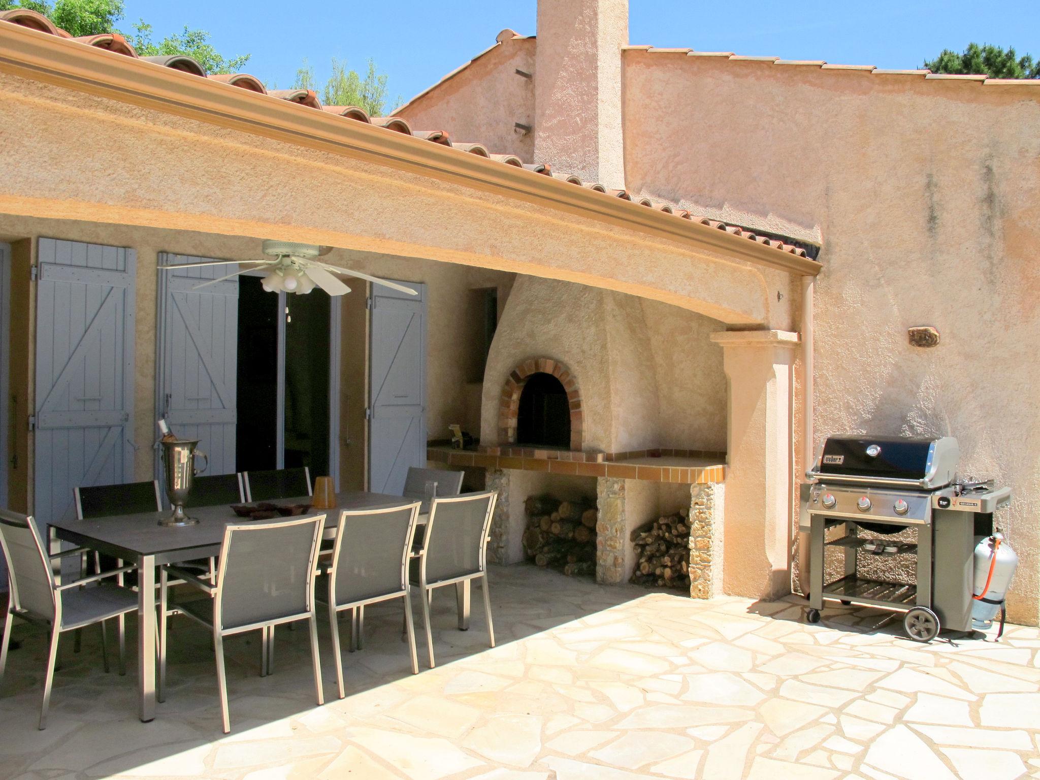 Photo 8 - Maison de 4 chambres à Bagnols-en-Forêt avec piscine privée et jardin