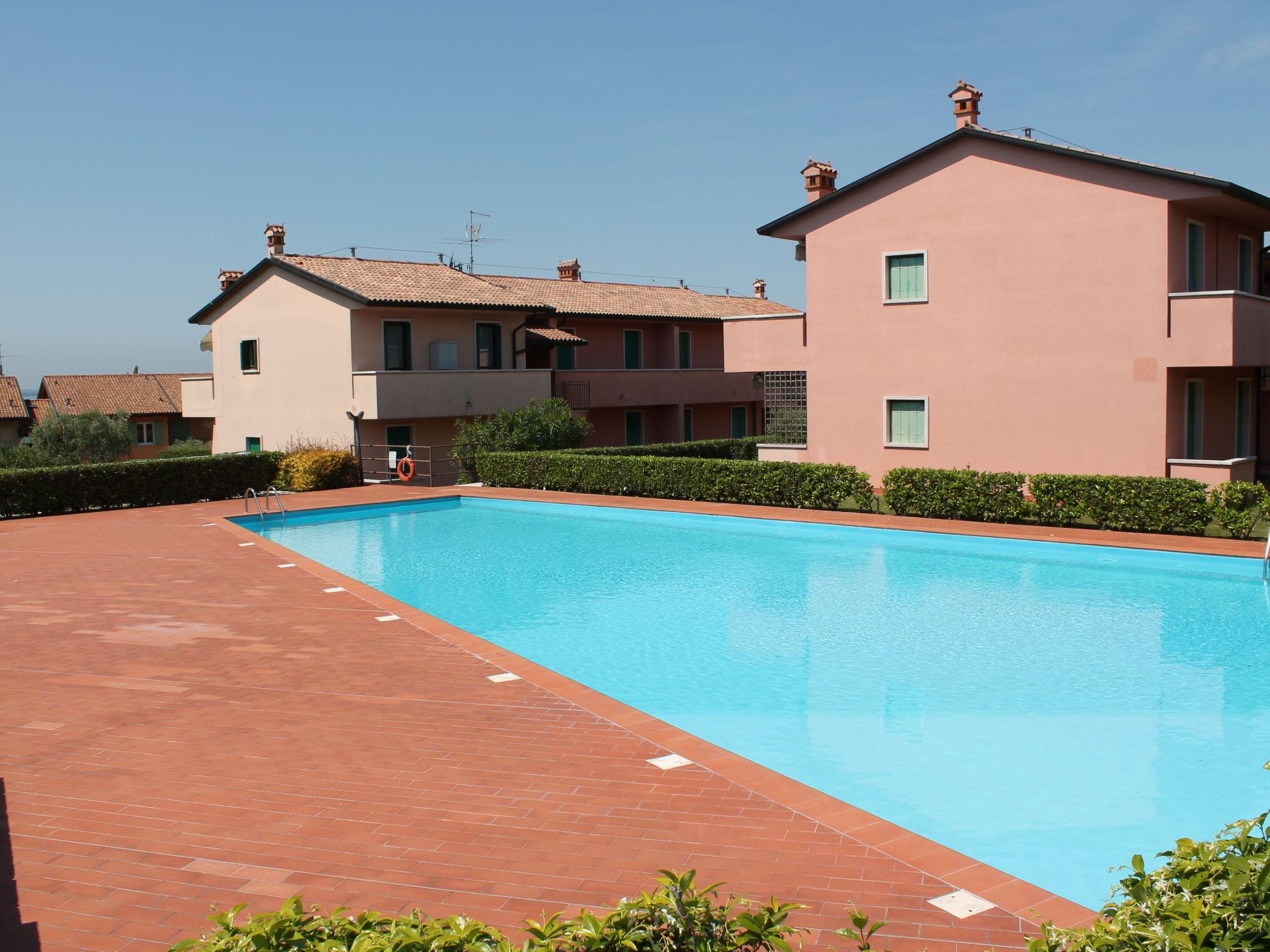 Photo 16 - Appartement de 2 chambres à Lazise avec piscine et vues sur la montagne