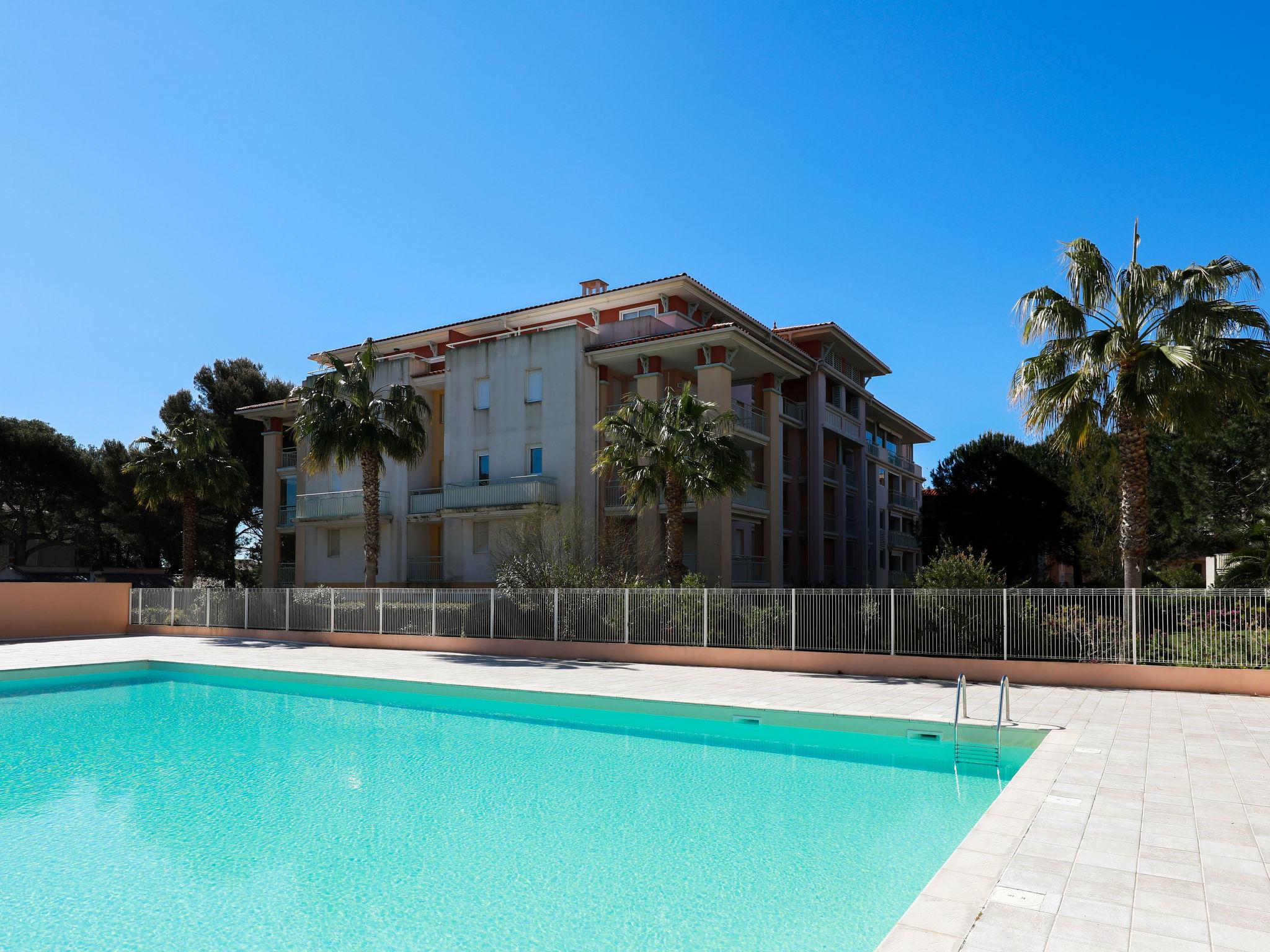 Photo 20 - Appartement de 1 chambre à Fréjus avec piscine et vues à la mer