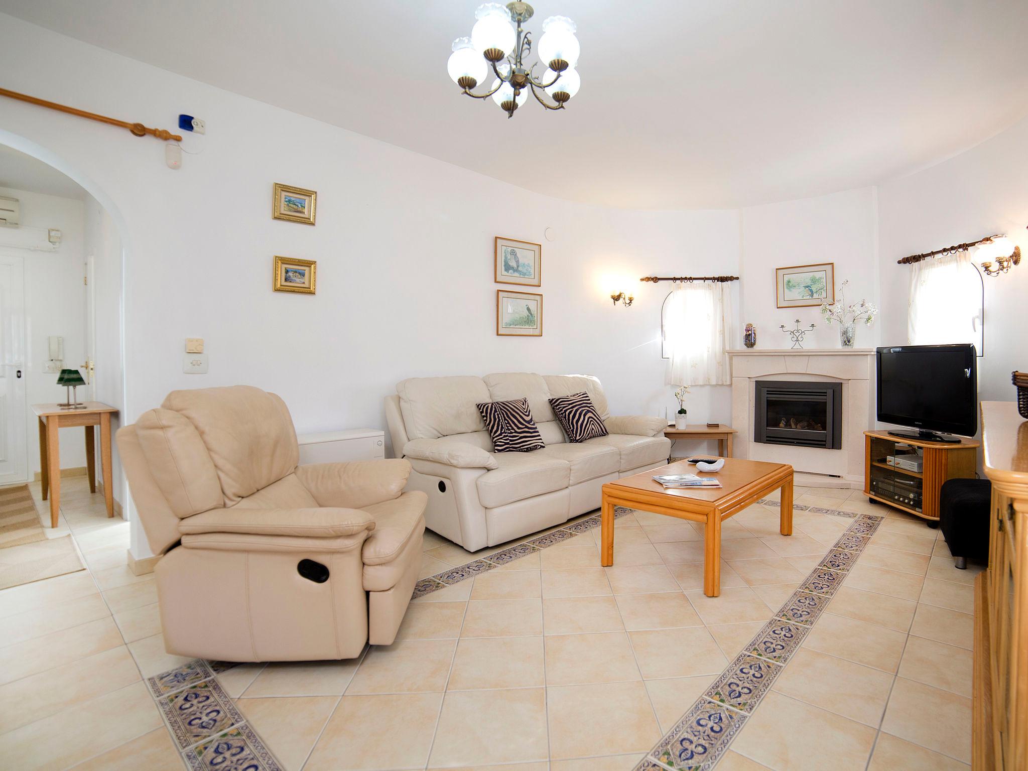 Photo 6 - 3 bedroom House in Calp with private pool and sea view