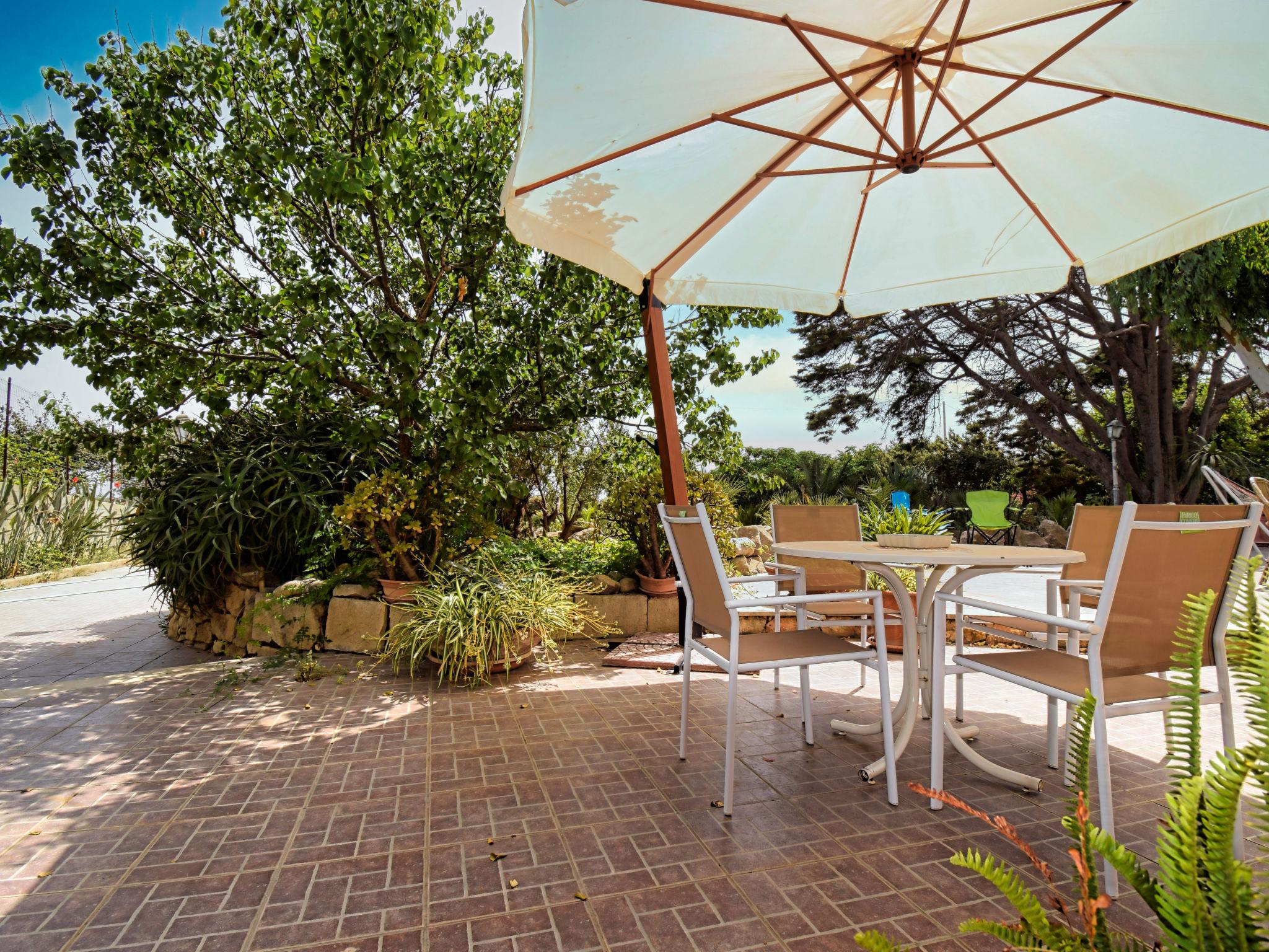 Photo 22 - Maison de 2 chambres à Modica avec jardin et terrasse