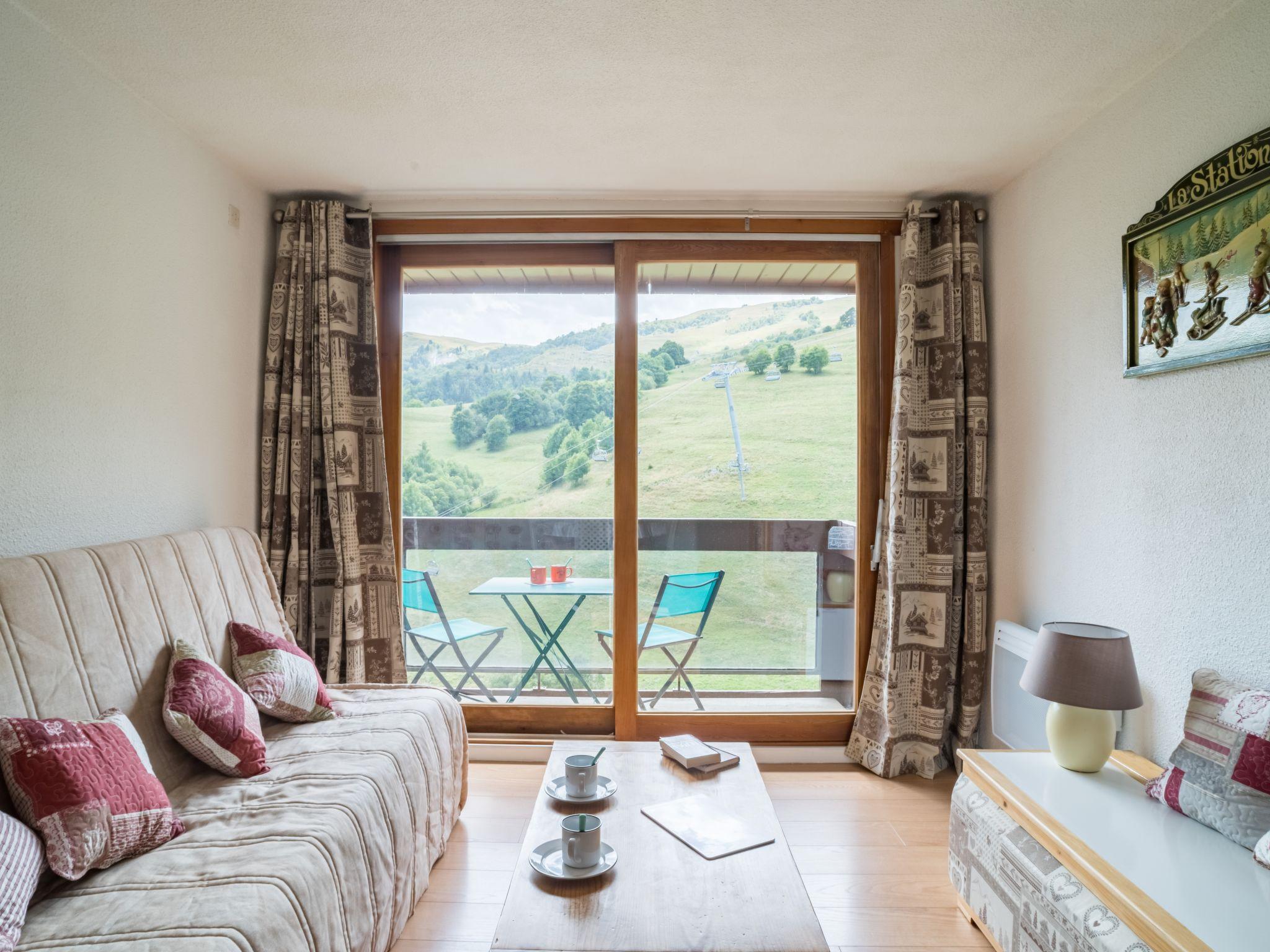 Photo 8 - Appartement de 1 chambre à Villarembert avec piscine et vues sur la montagne