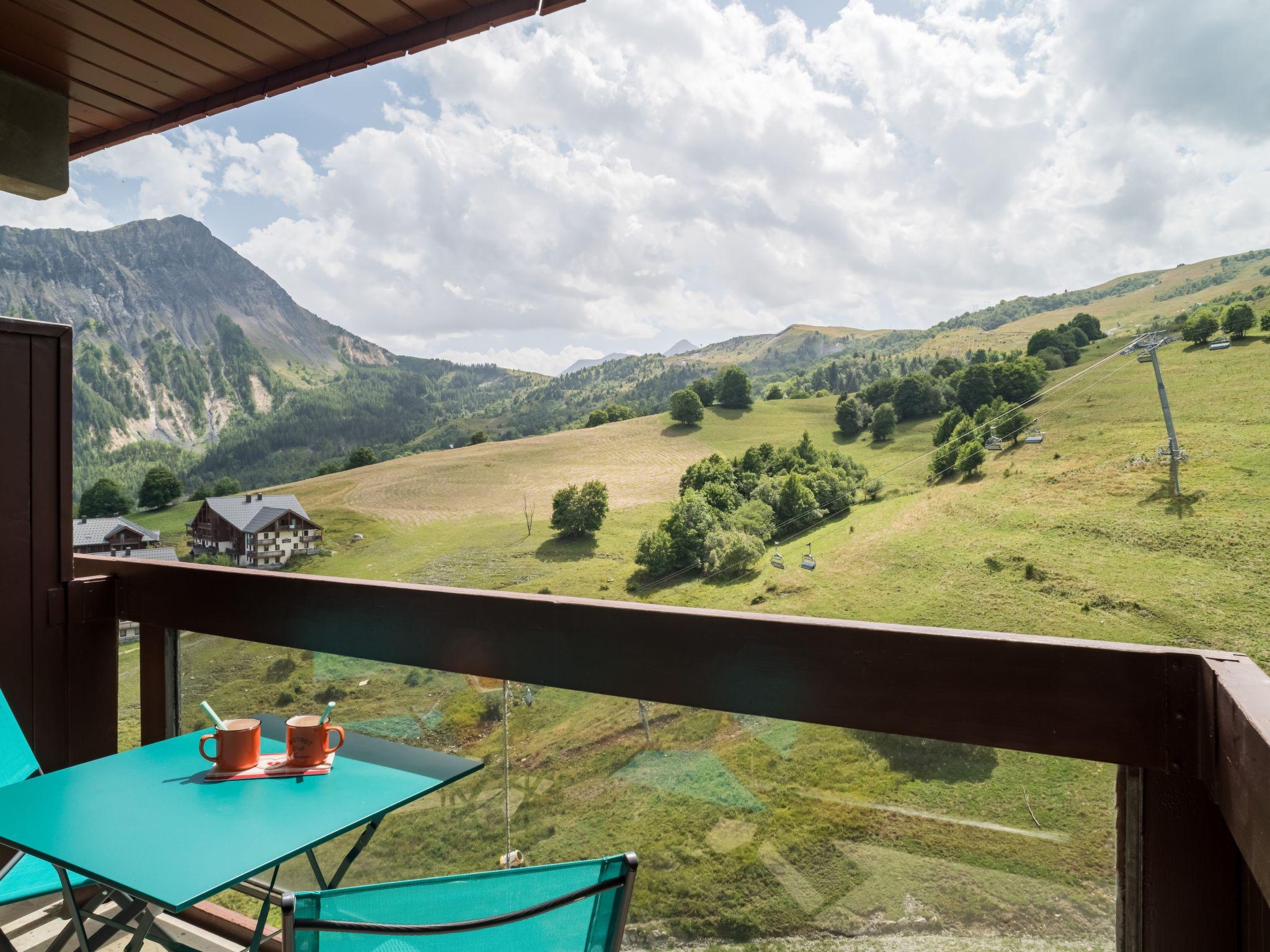 Foto 12 - Appartamento con 1 camera da letto a Villarembert con piscina e vista sulle montagne