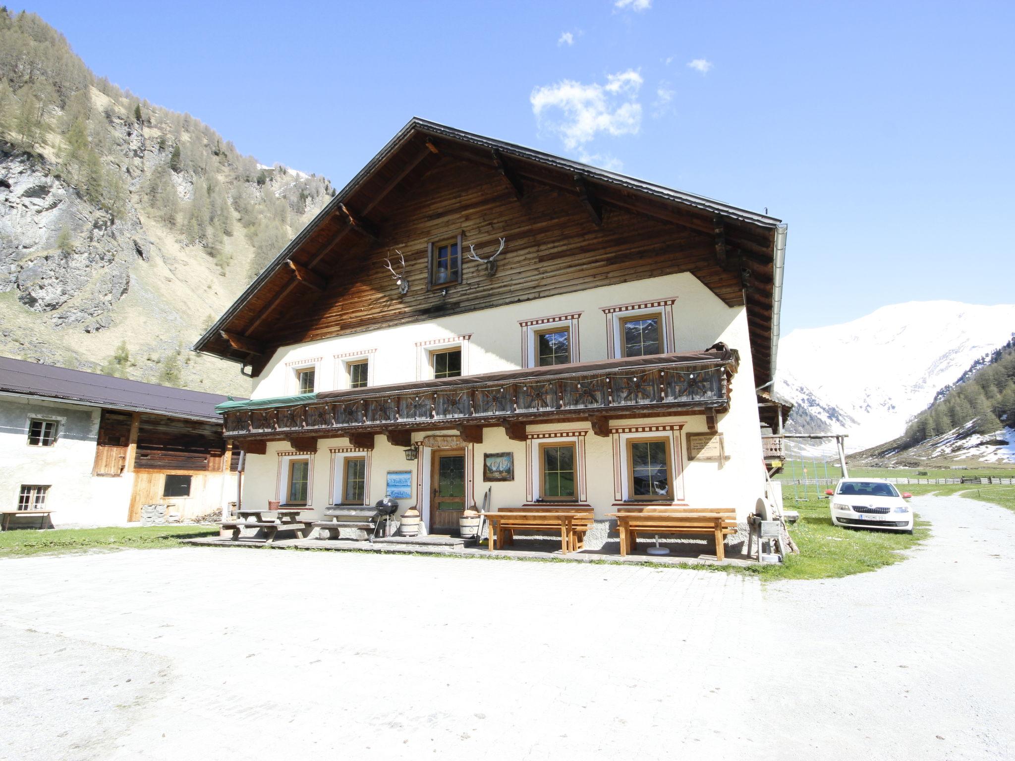 Foto 20 - Casa de 5 quartos em Schmirn com sauna e vista para a montanha