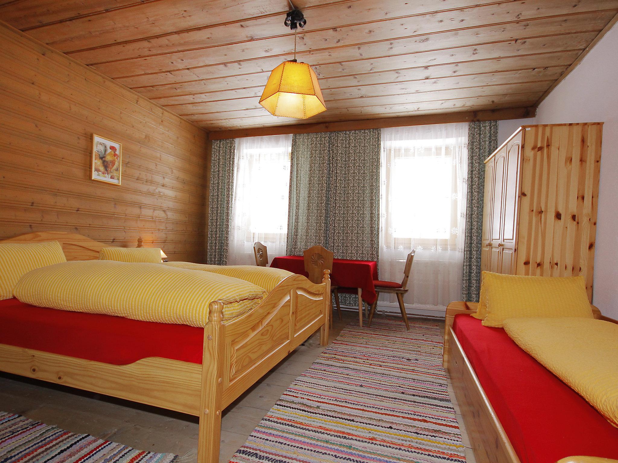Foto 14 - Casa de 5 habitaciones en Schmirn con sauna y vistas a la montaña