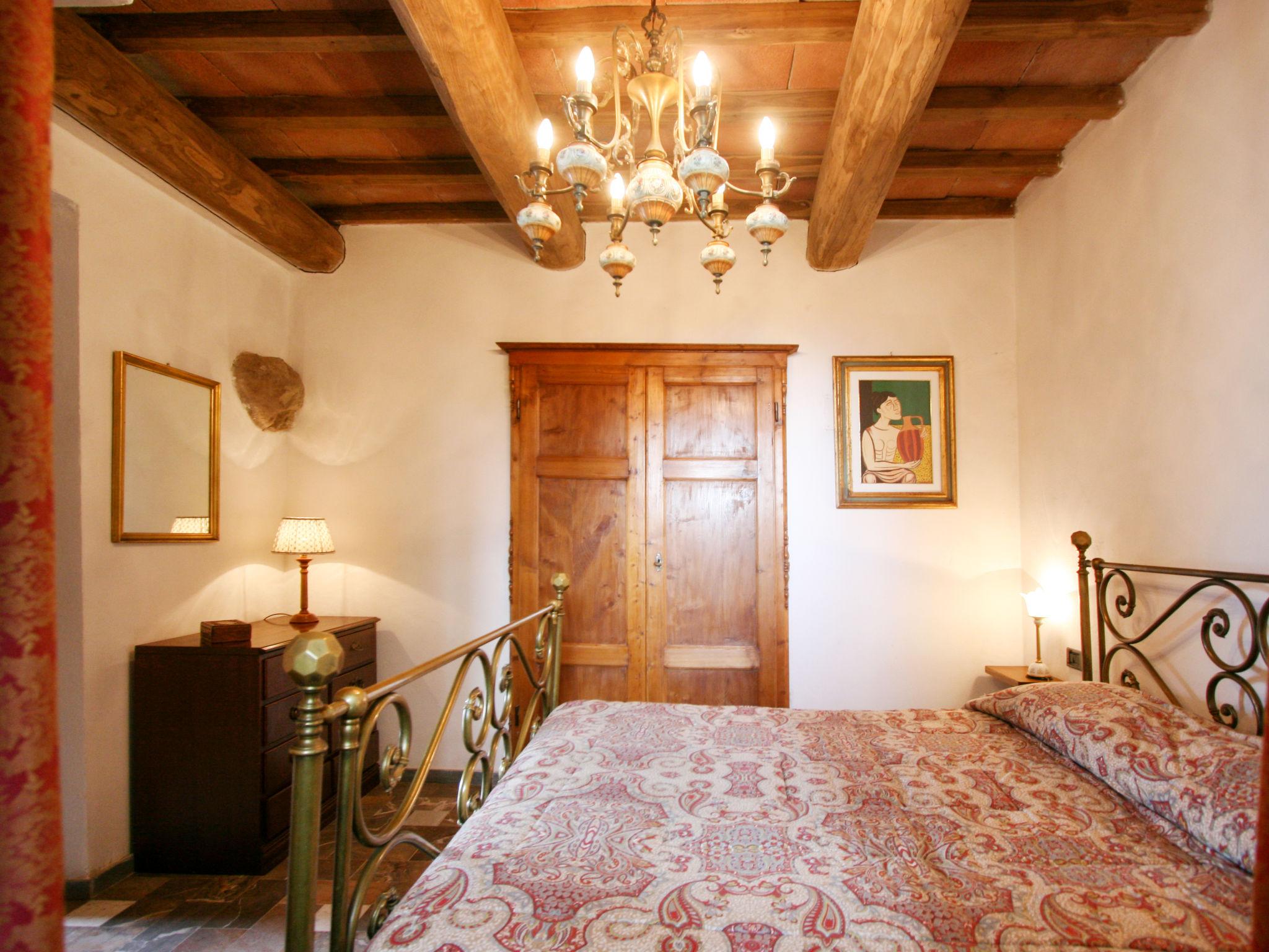 Photo 6 - 2 bedroom House in Greve in Chianti with swimming pool and garden