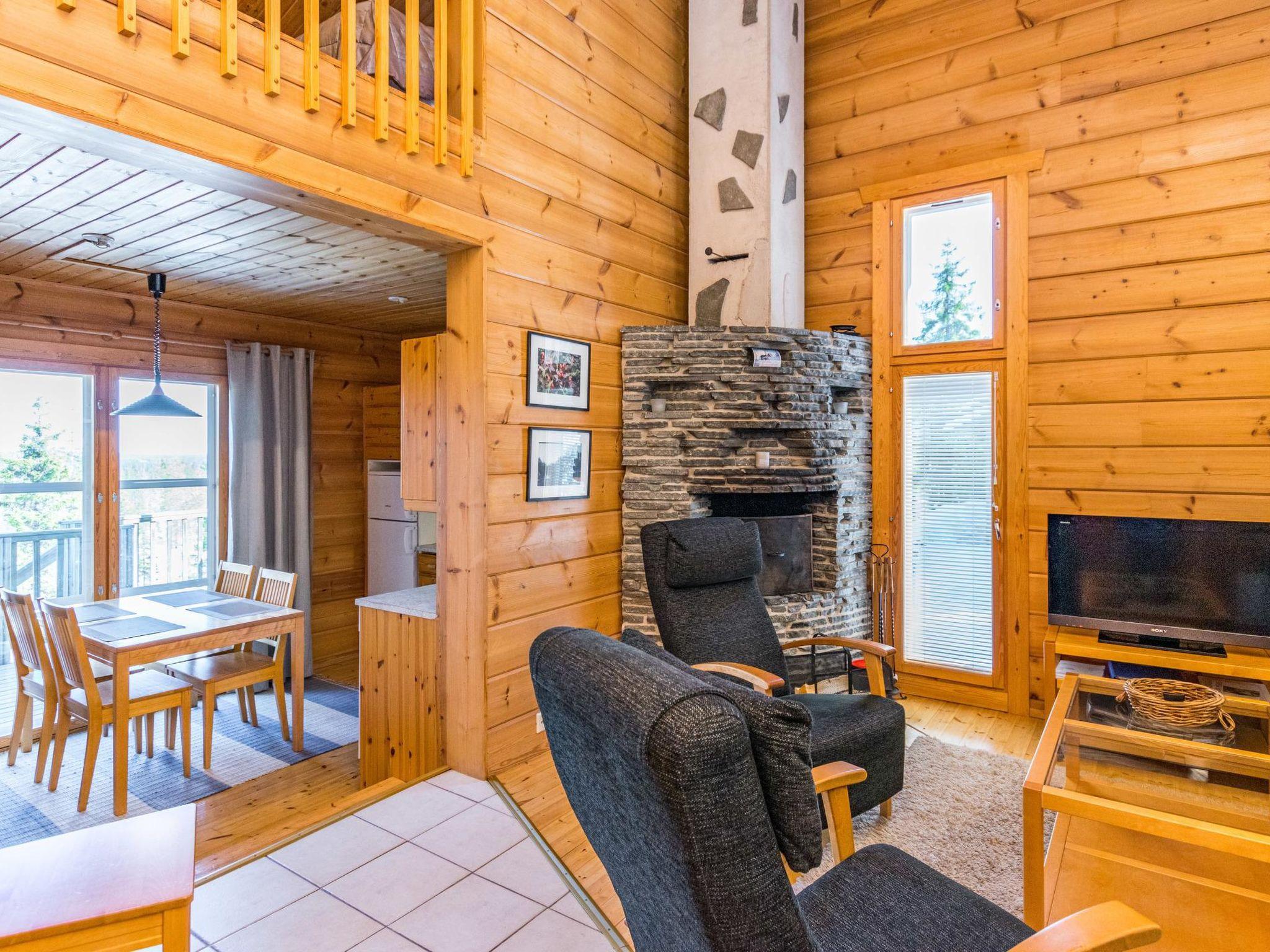 Photo 3 - 1 bedroom House in Kuusamo with sauna and mountain view