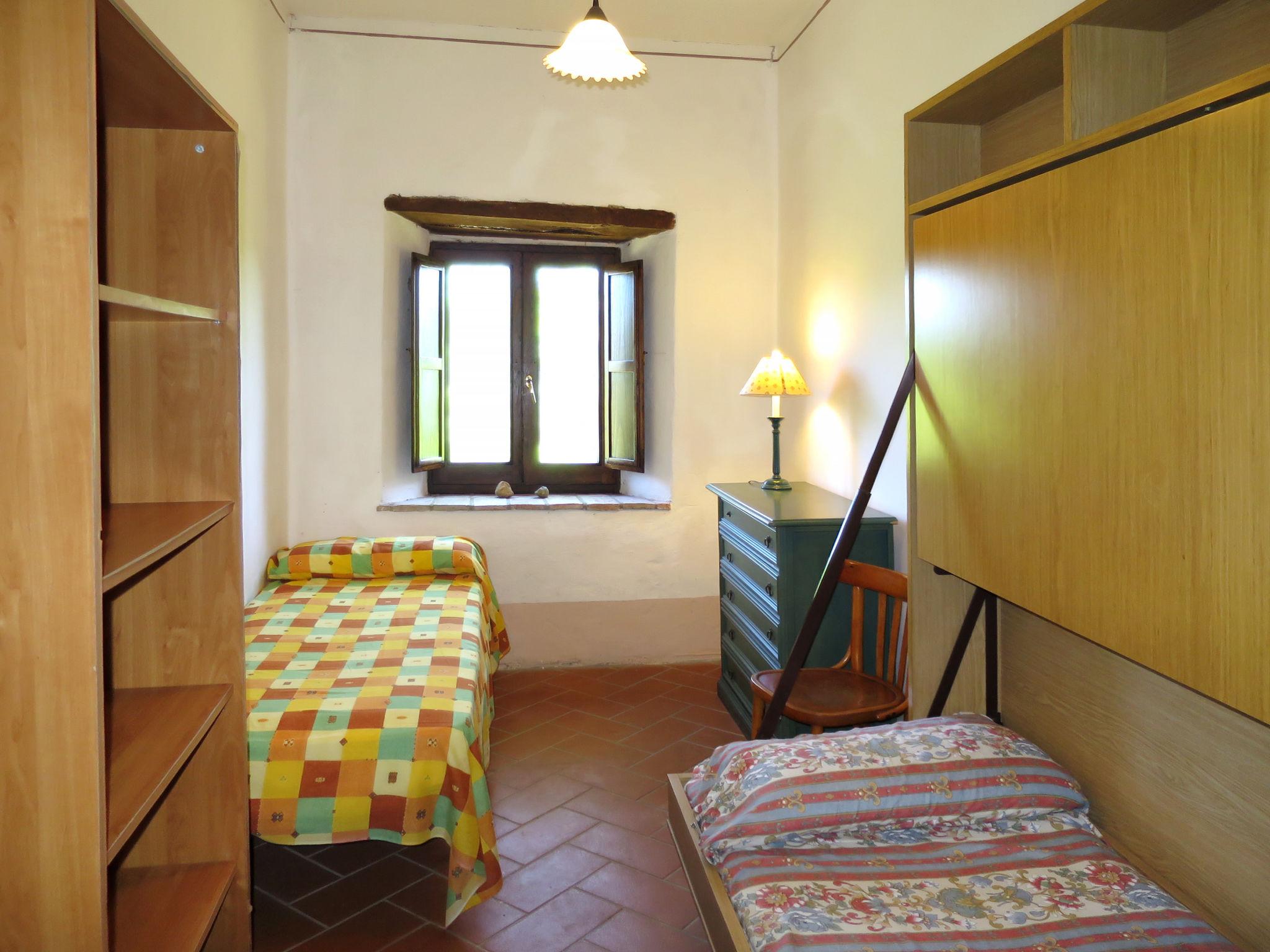 Foto 10 - Apartment mit 2 Schlafzimmern in Bagnoregio mit schwimmbad und garten