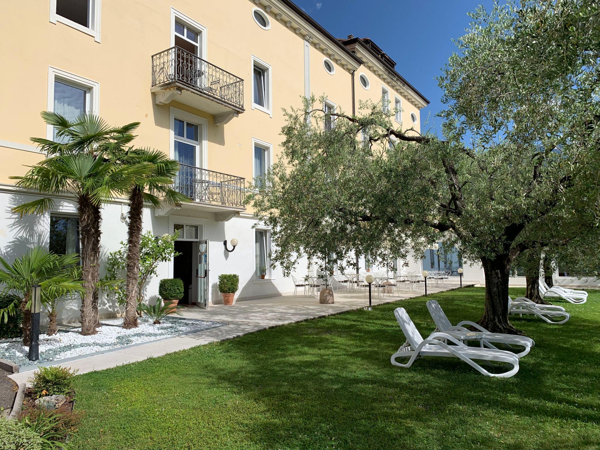 Photo 32 - 1 bedroom Apartment in Riva del Garda with swimming pool and garden