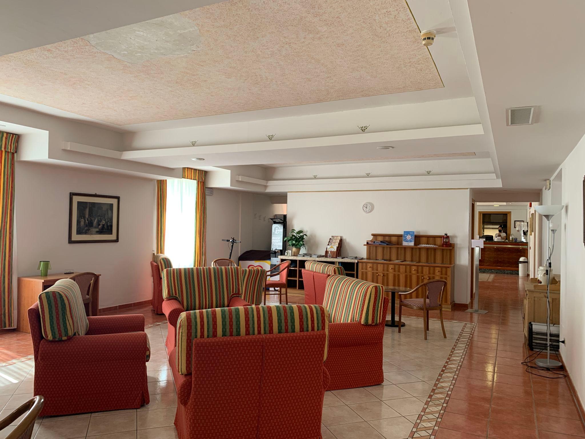 Photo 25 - 1 bedroom Apartment in Riva del Garda with swimming pool and garden