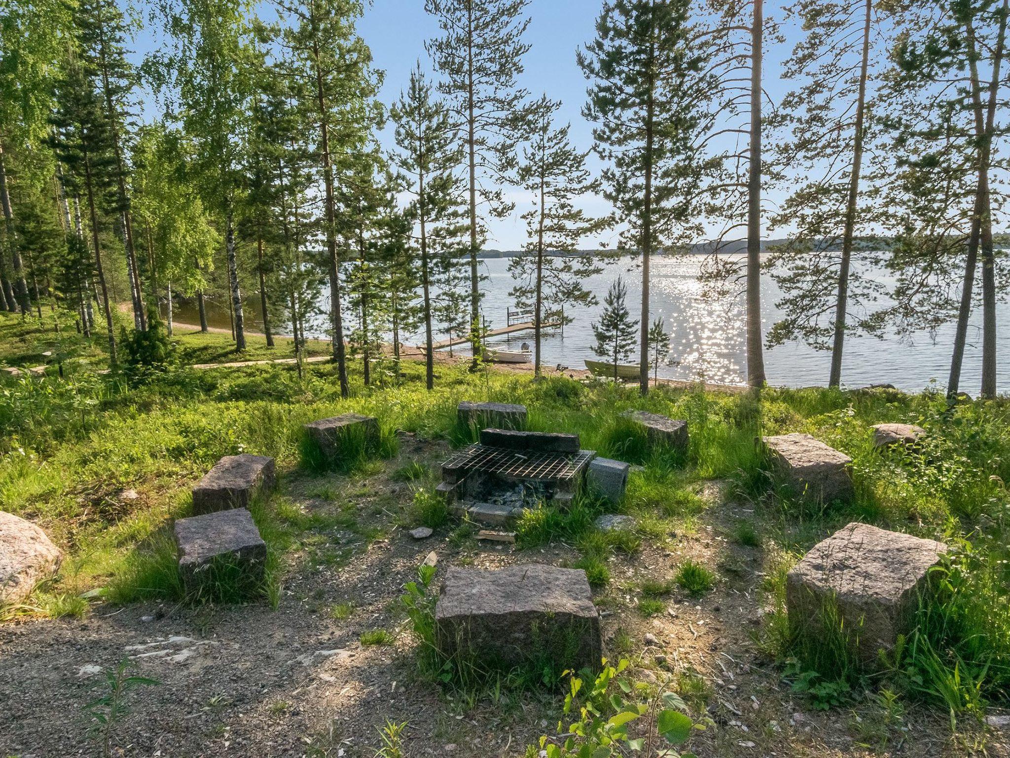 Foto 33 - Casa con 4 camere da letto a Kouvola con sauna e vasca idromassaggio