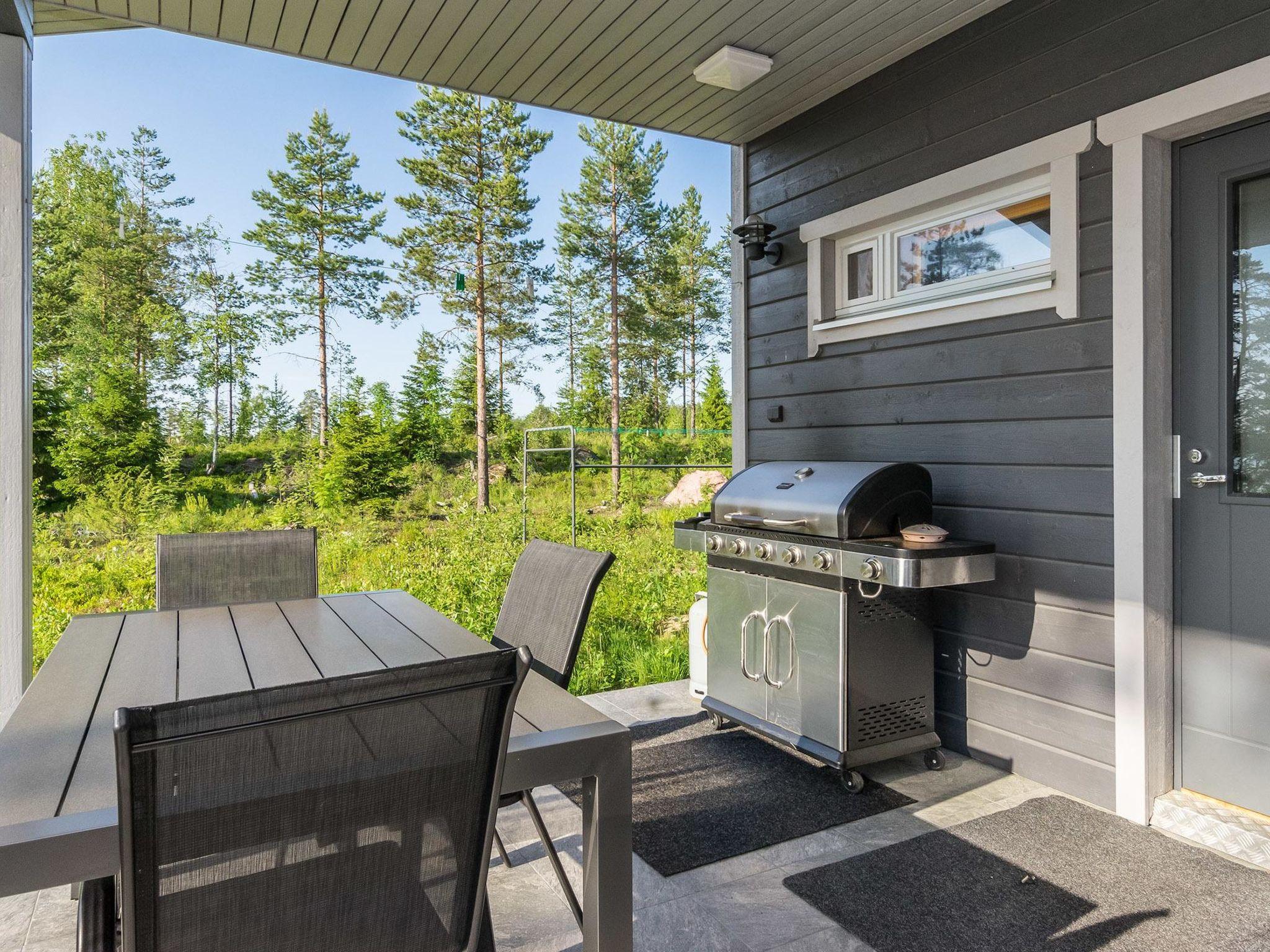 Foto 32 - Casa con 4 camere da letto a Kouvola con sauna e vasca idromassaggio